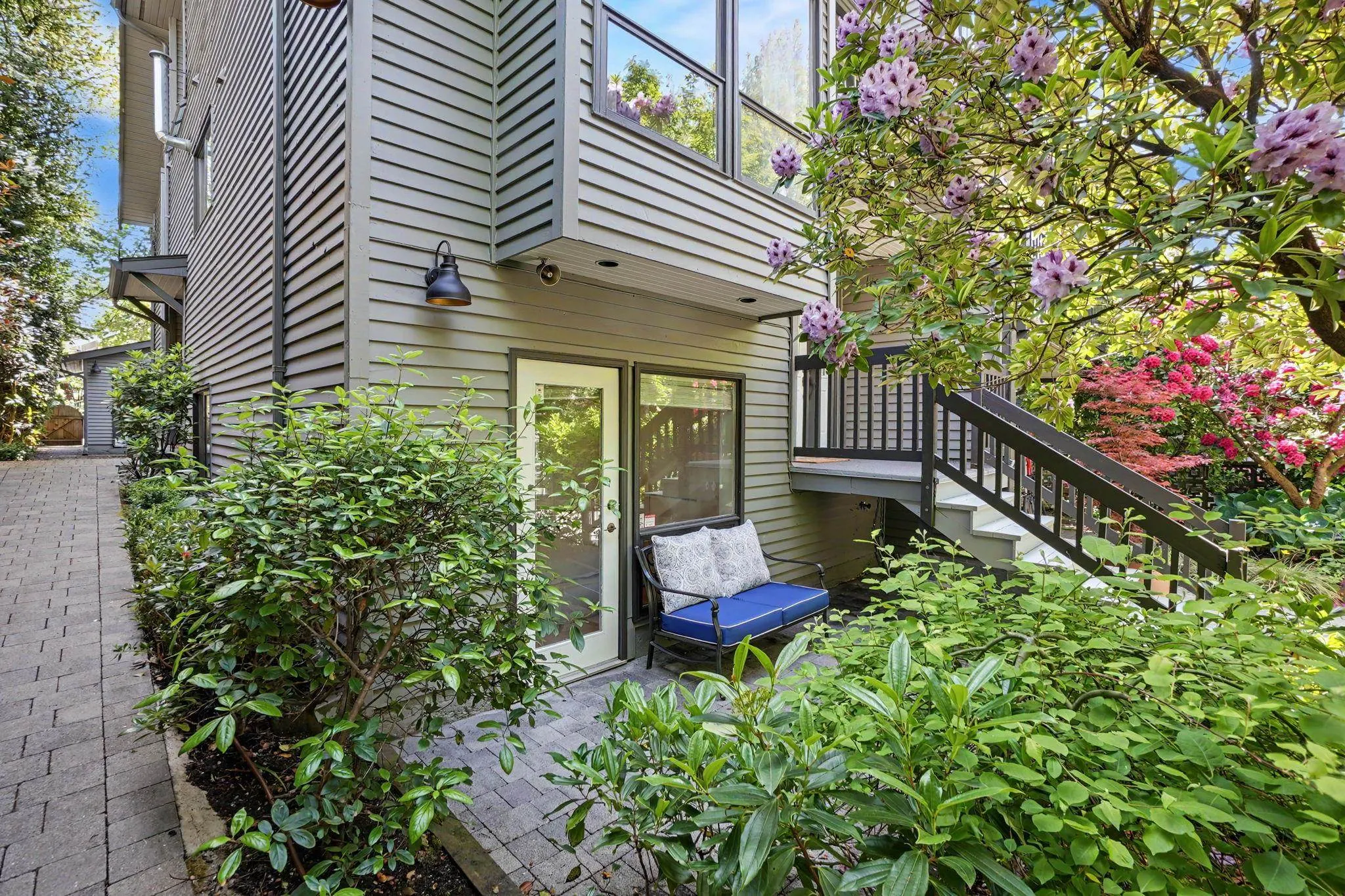1868 W 15th Avenue