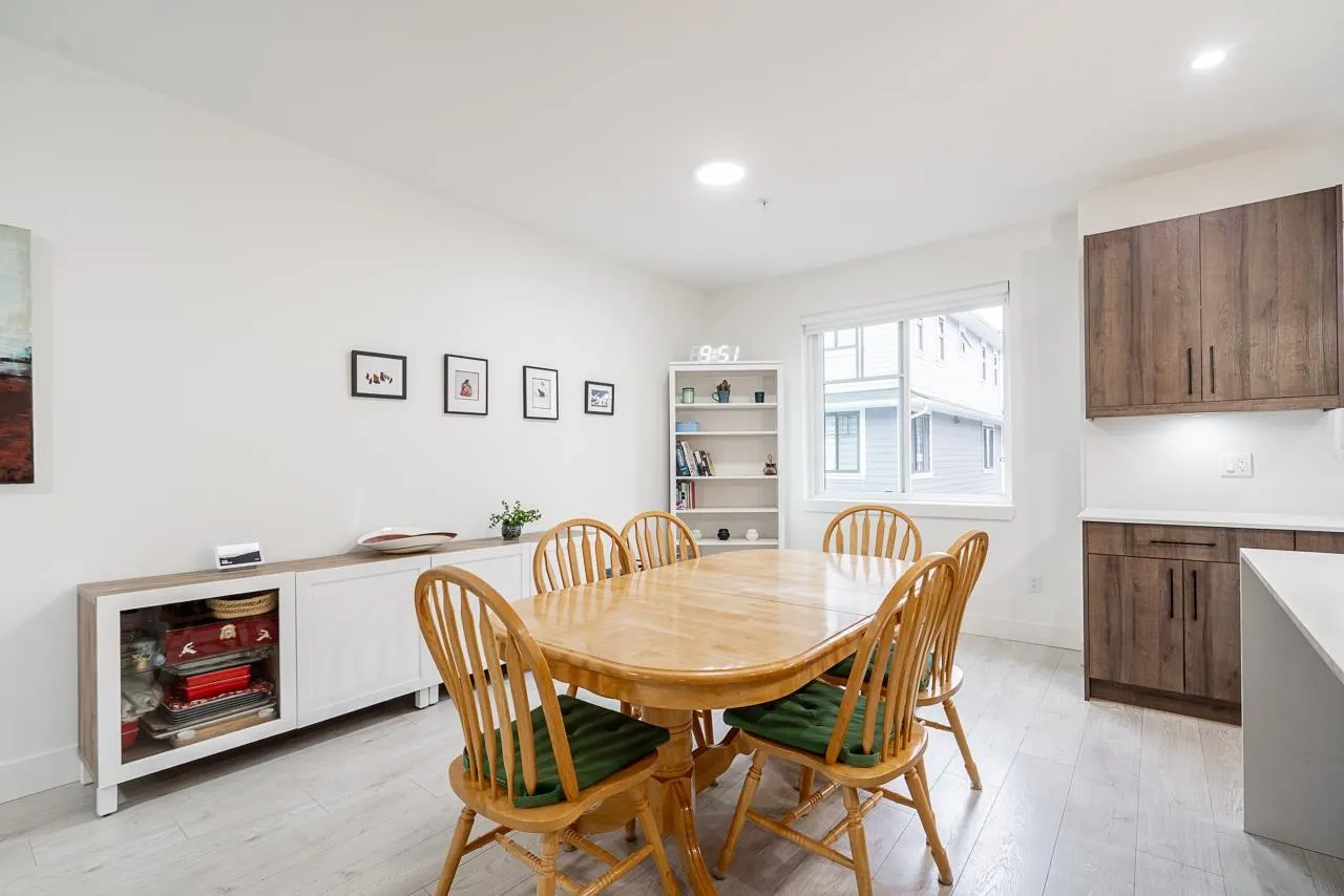789 Ota Avenue #4