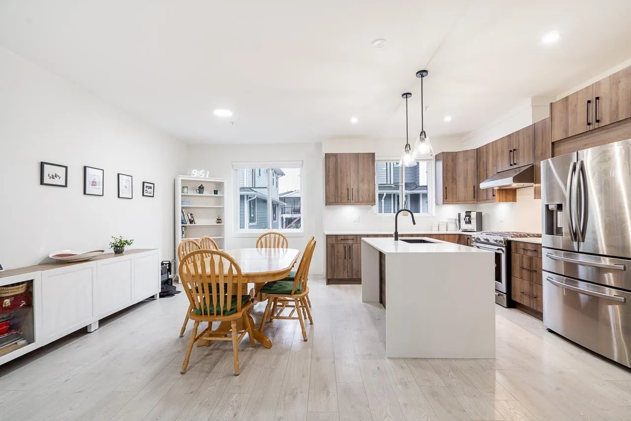 789 Ota Avenue #4