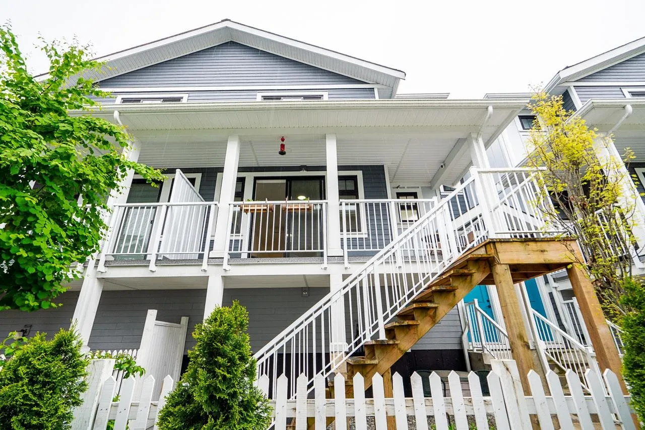789 Ota Avenue #4