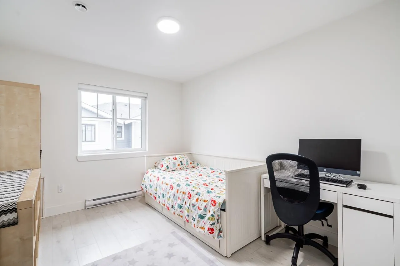 789 Ota Avenue #4