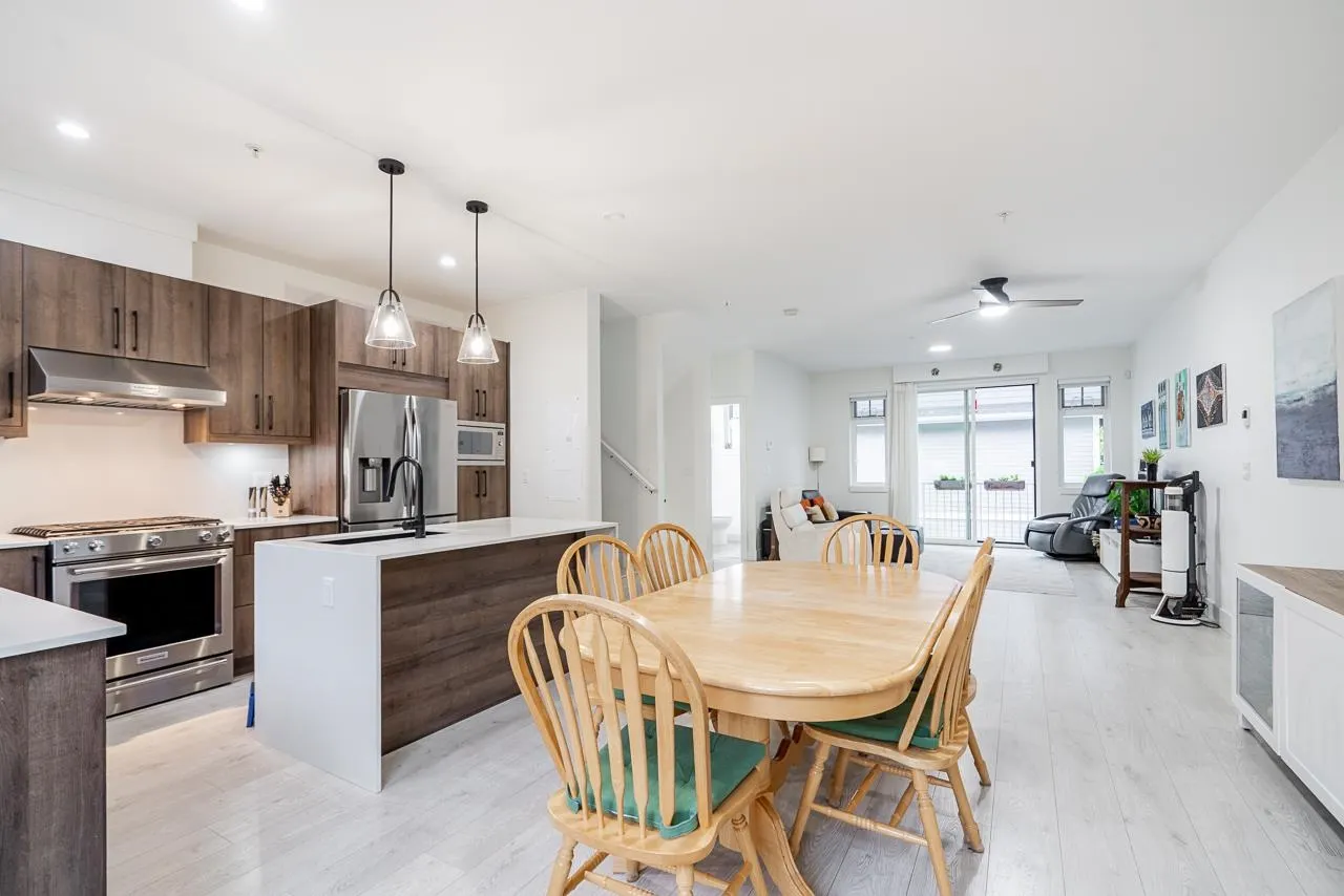 789 Ota Avenue #4
