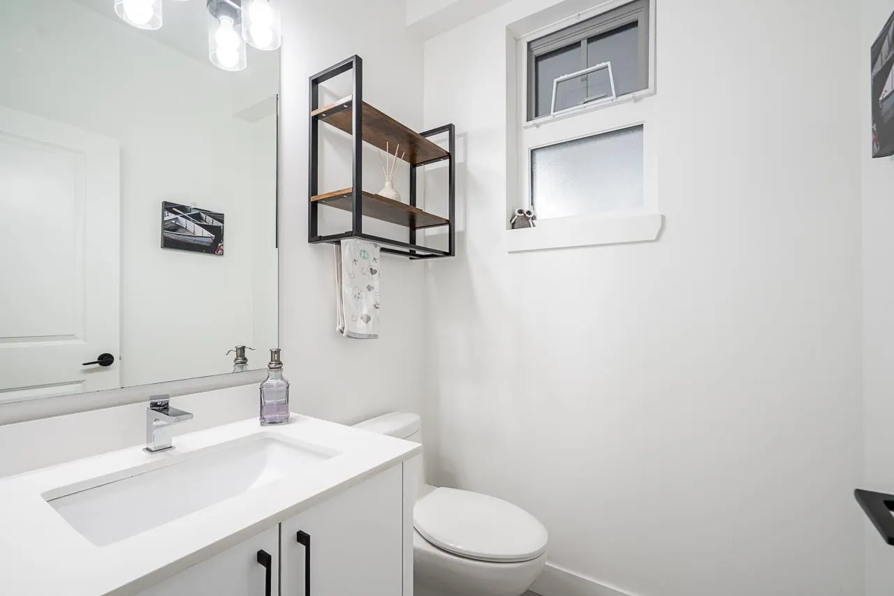 789 Ota Avenue #4