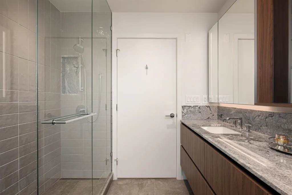 805 W 49th Avenue #173