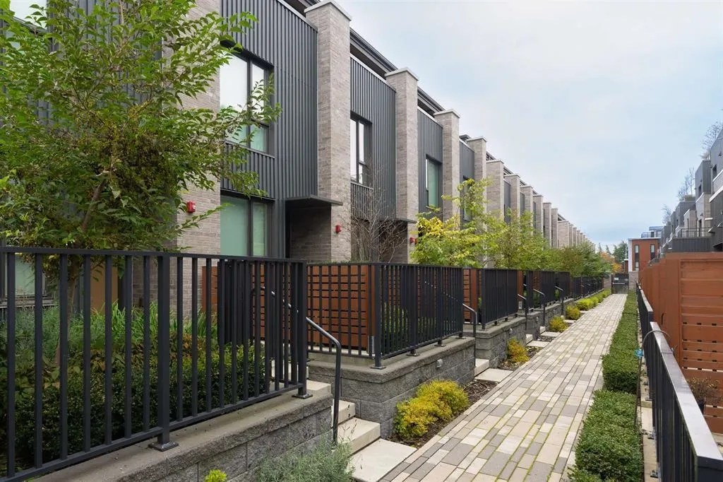 805 W 49th Avenue #173