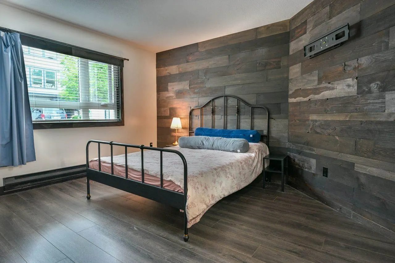 20189 54 Avenue #108