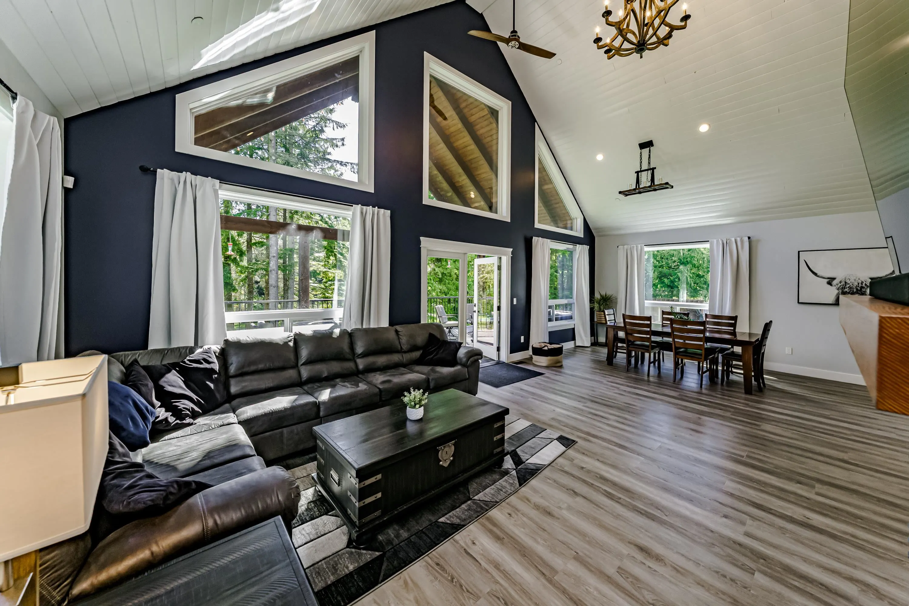 10062 Charlong Terrace