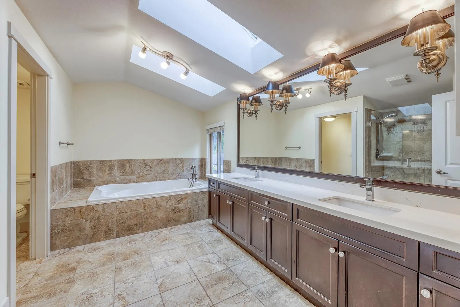 106 Cranberry Court
