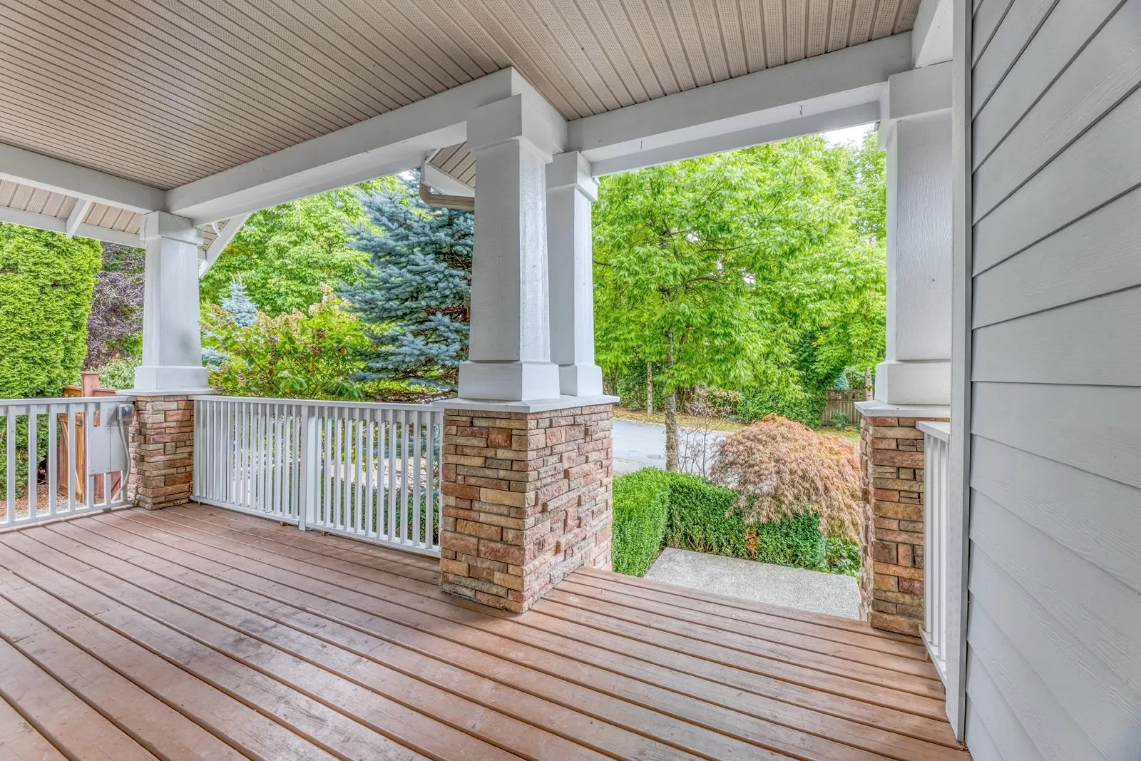 106 Cranberry Court