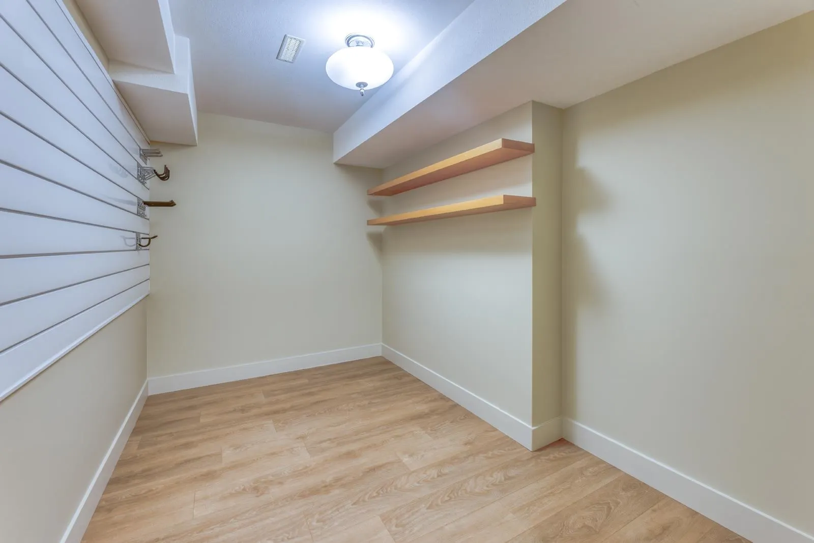 106 Cranberry Court