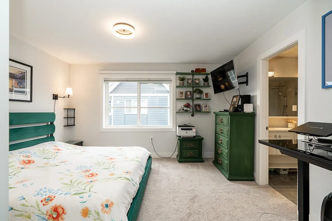 5377 8a Avenue #26