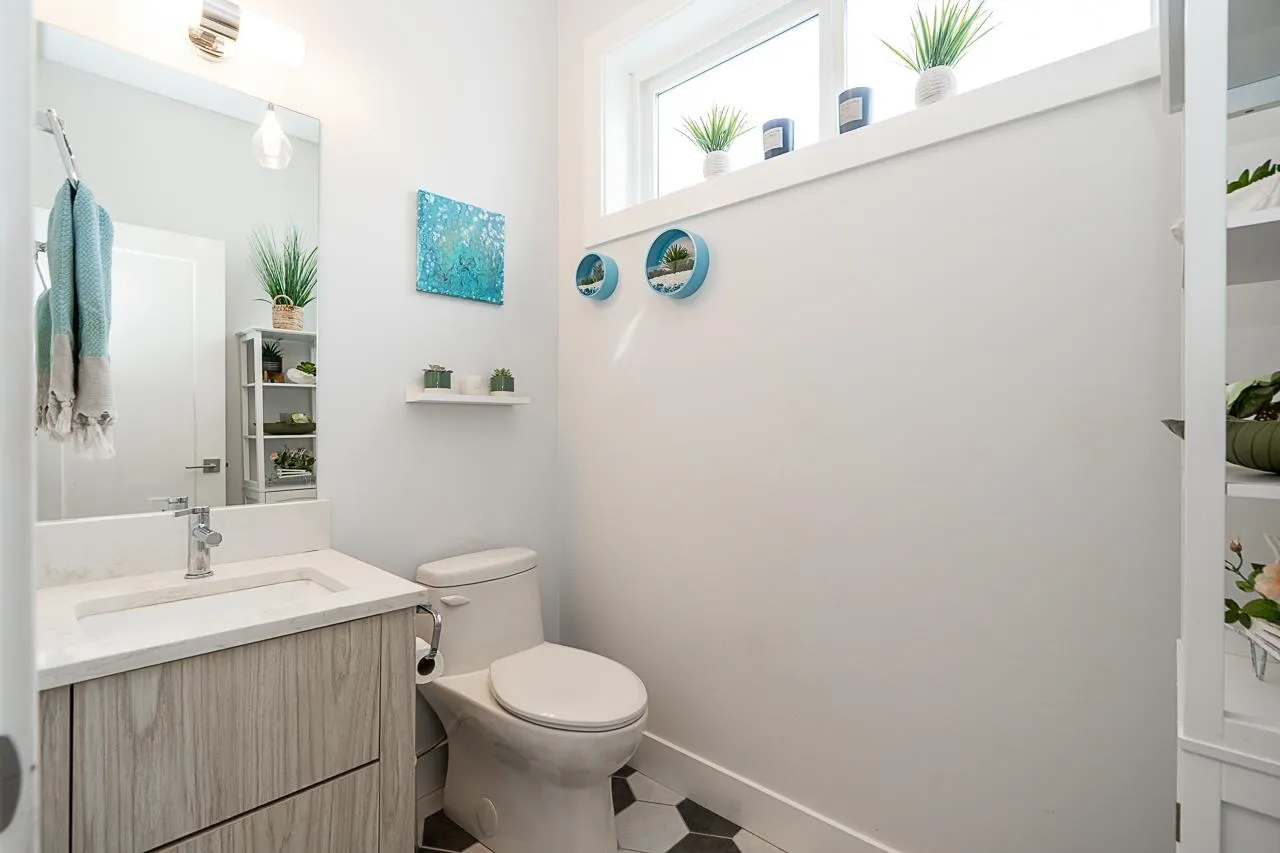 5377 8a Avenue #26