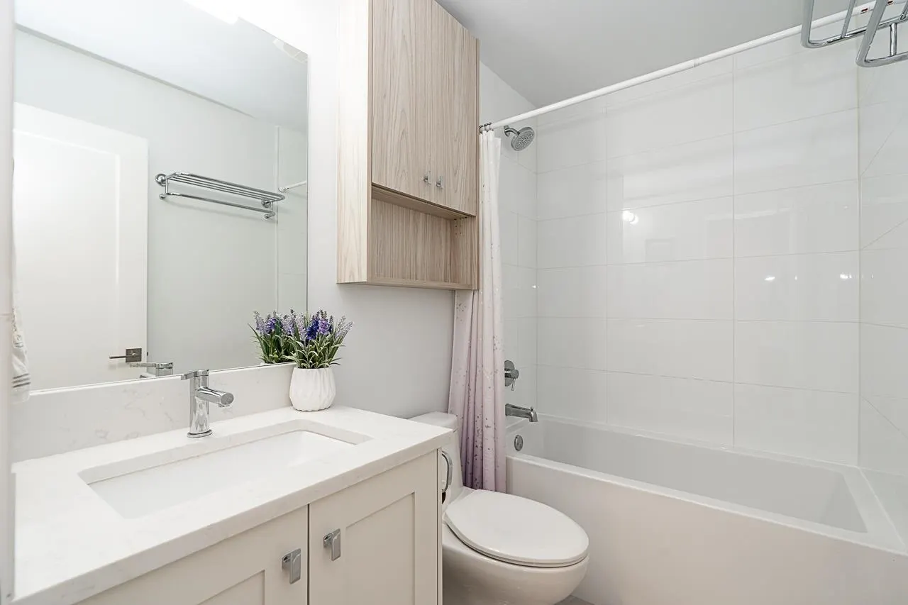 5377 8a Avenue #26