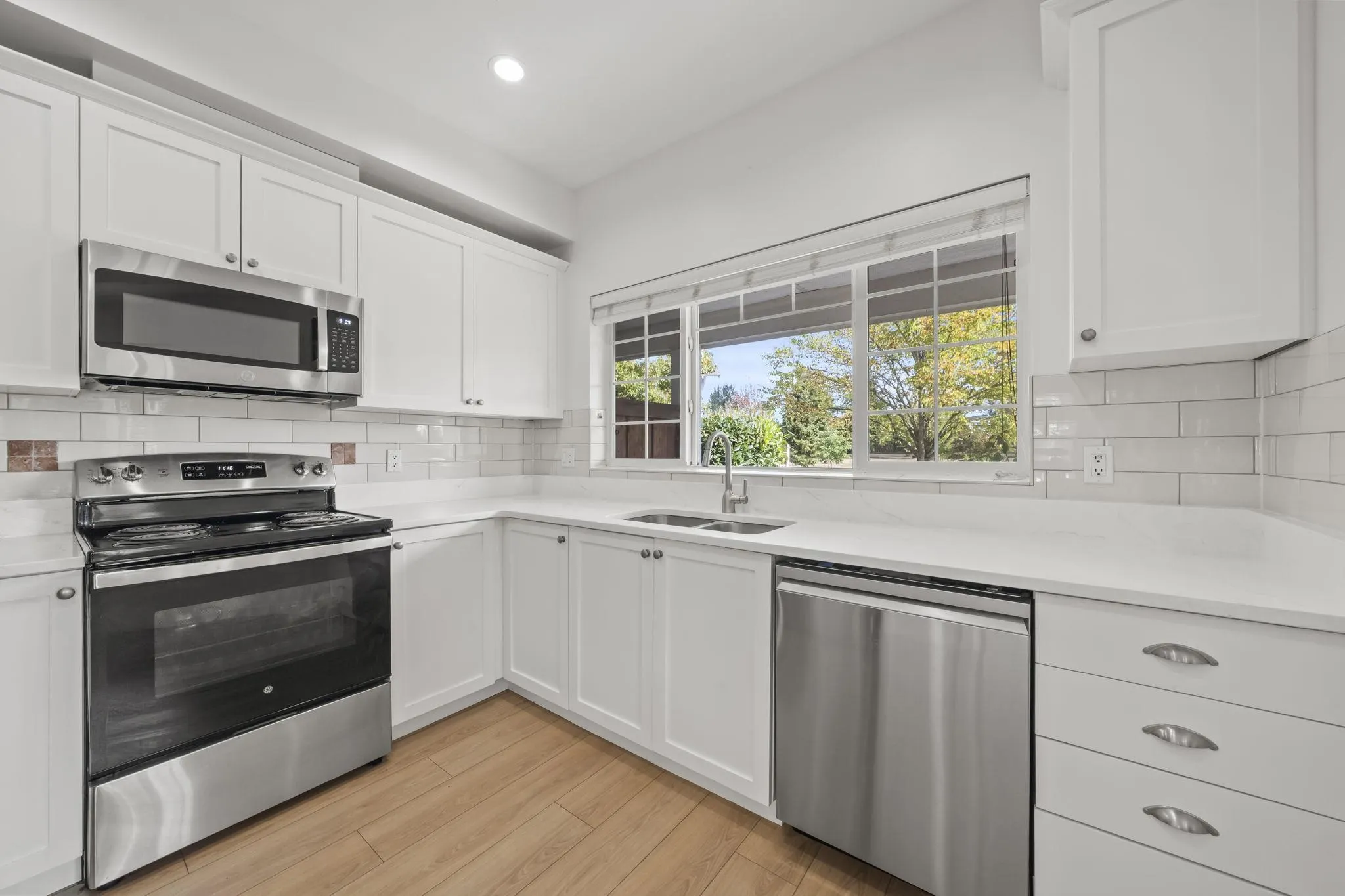 6852 193 Street #24