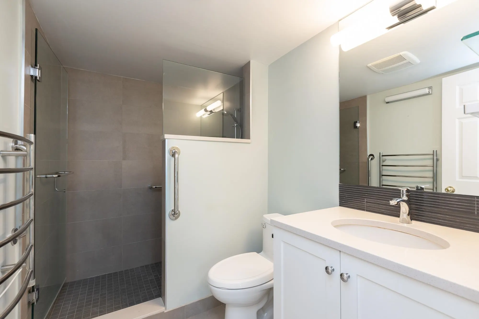 1447 Best Street #206