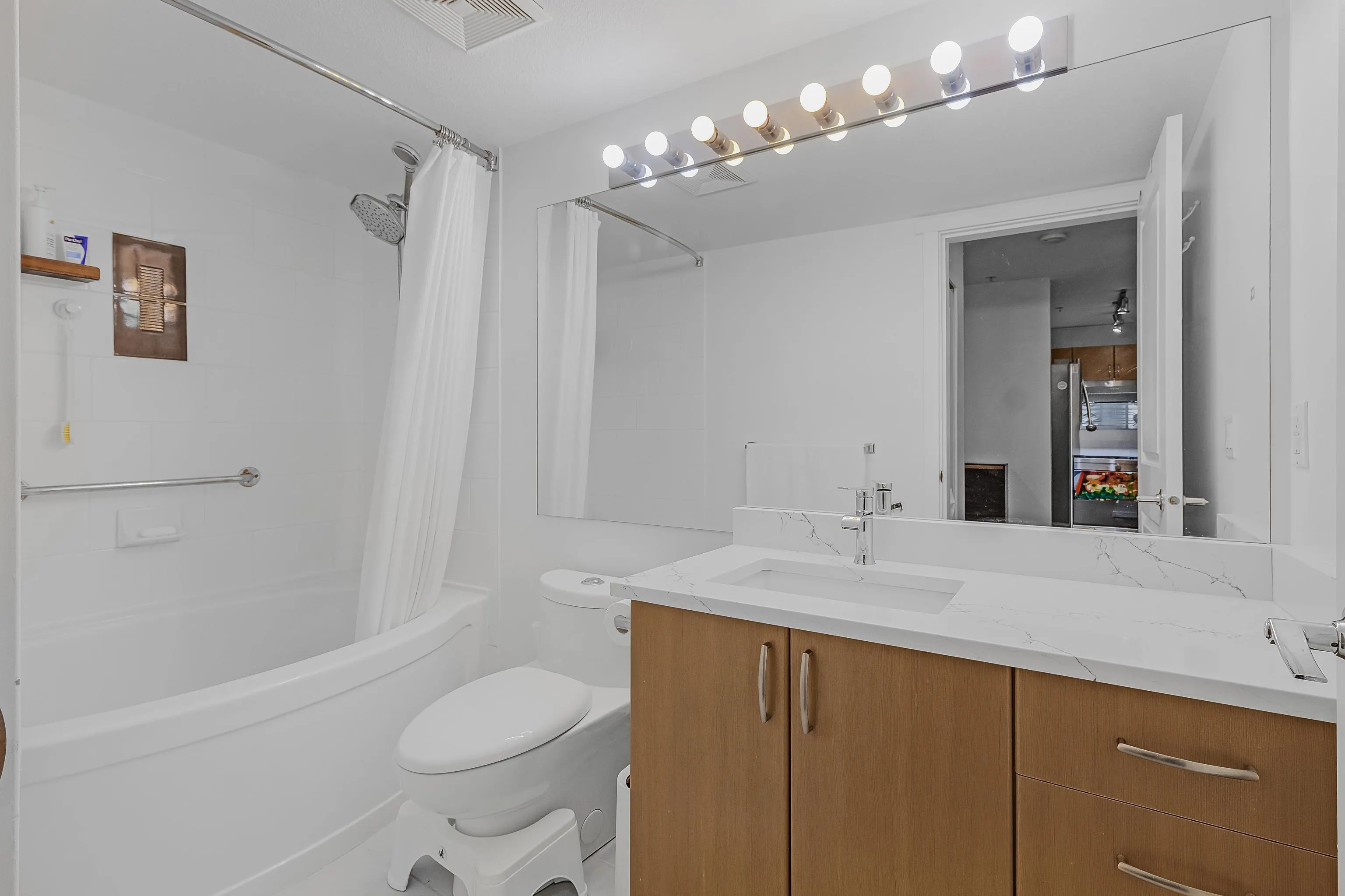 200 Klahanie Drive #309