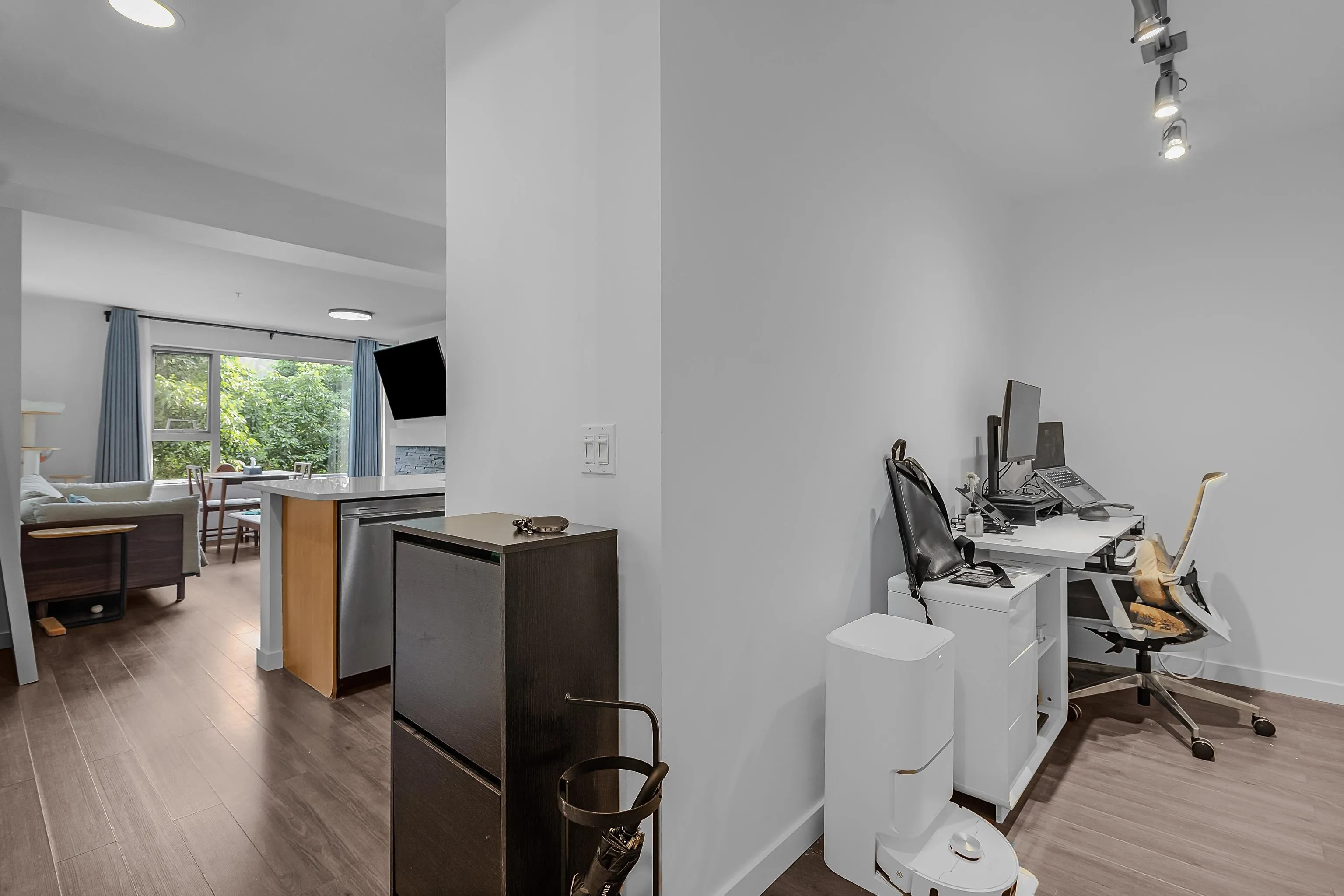 200 Klahanie Drive #309