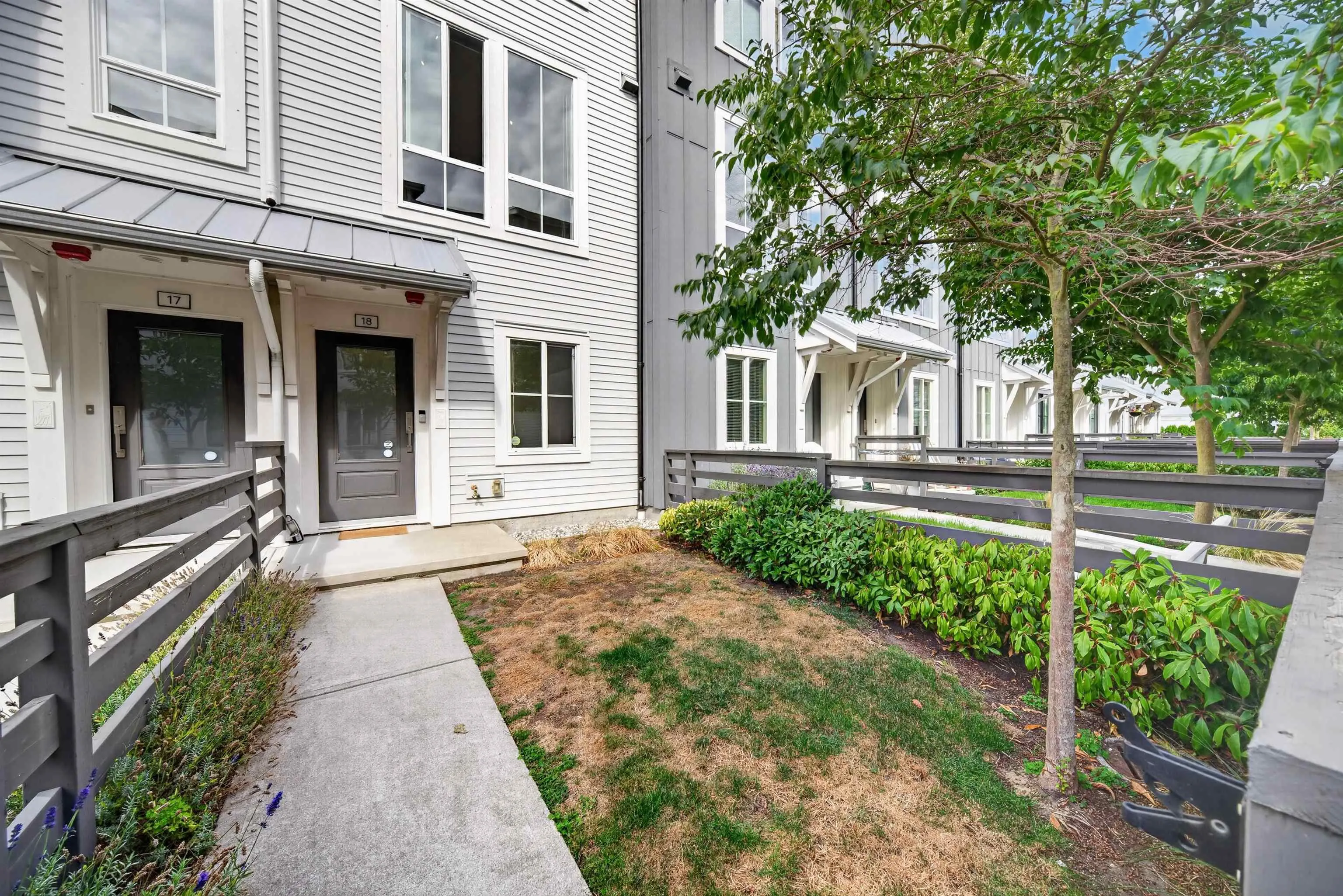 4716 Orca Way #18