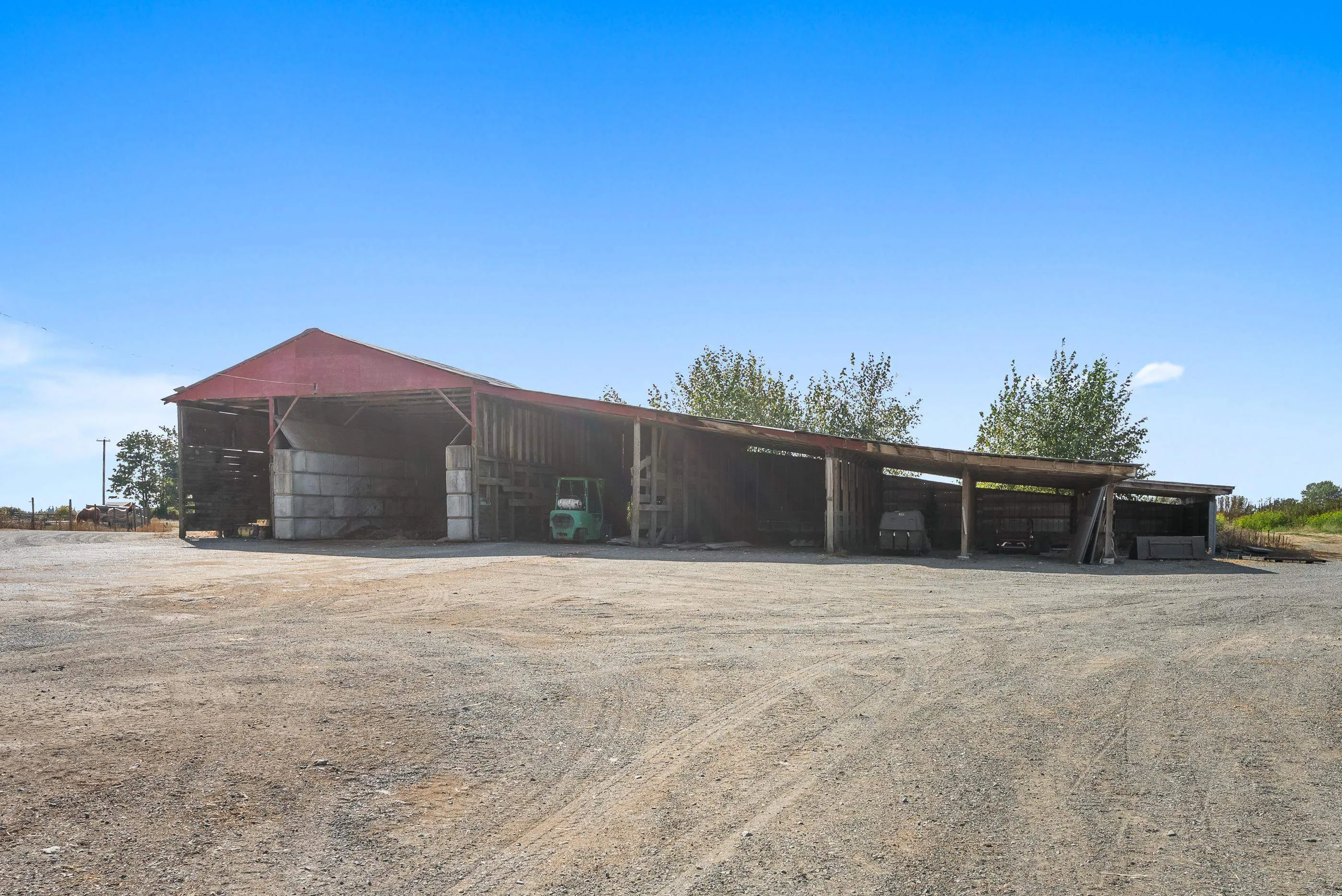 2481 Lefeuvre Road