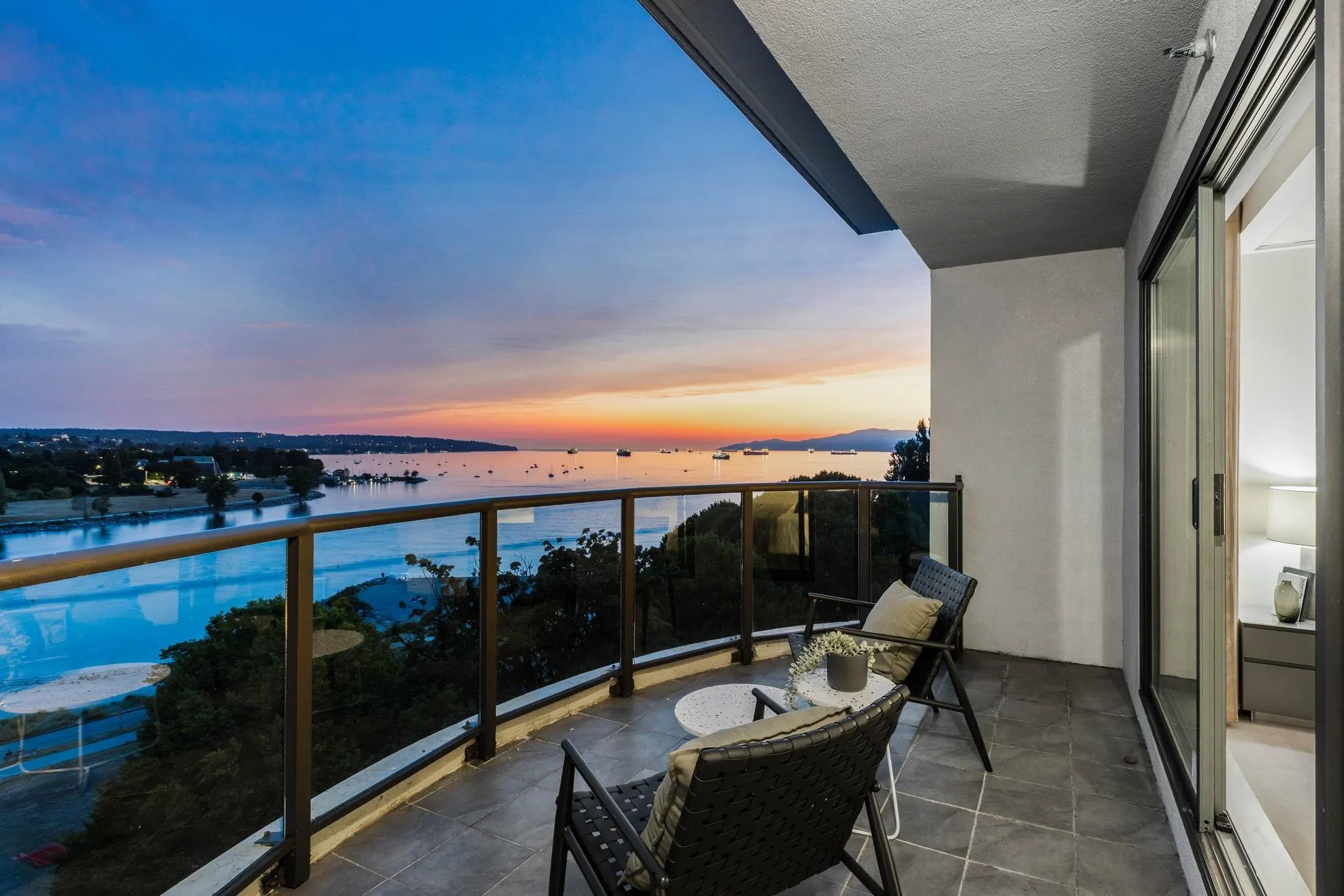 1233 Beach Avenue #901