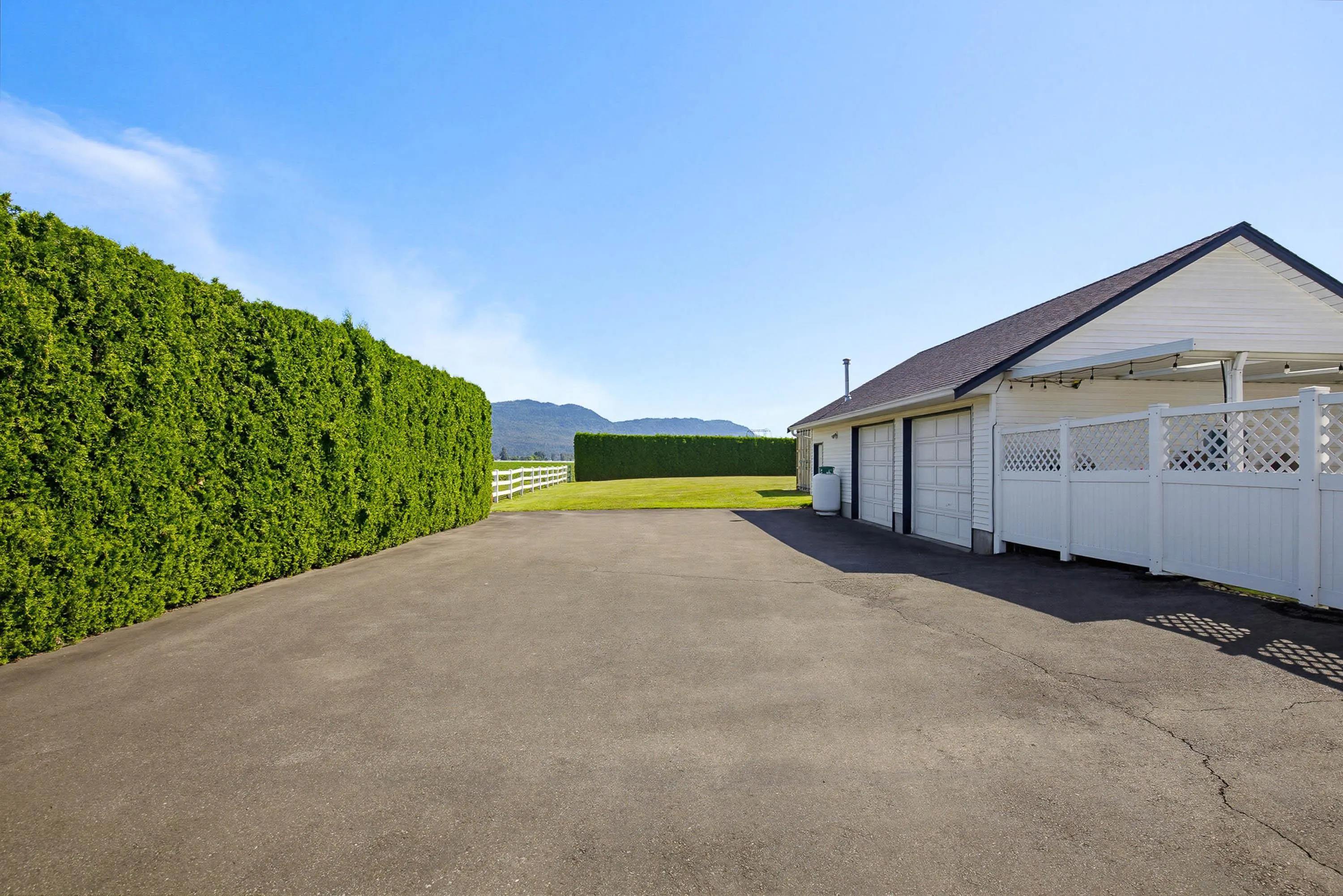 40406 No. 3 Road