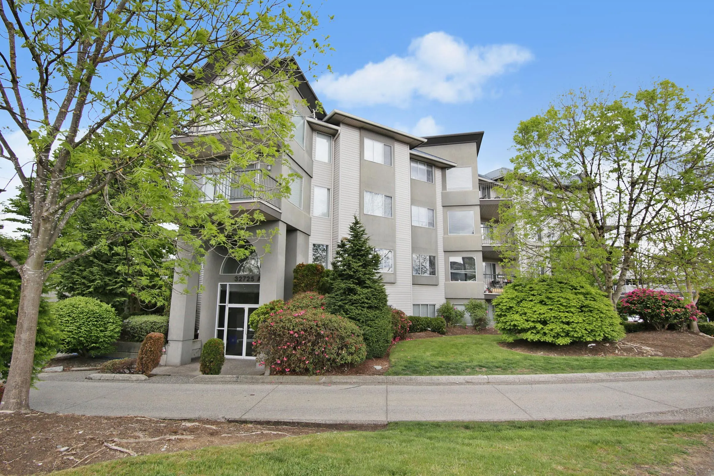 32725 George Ferguson Way #309