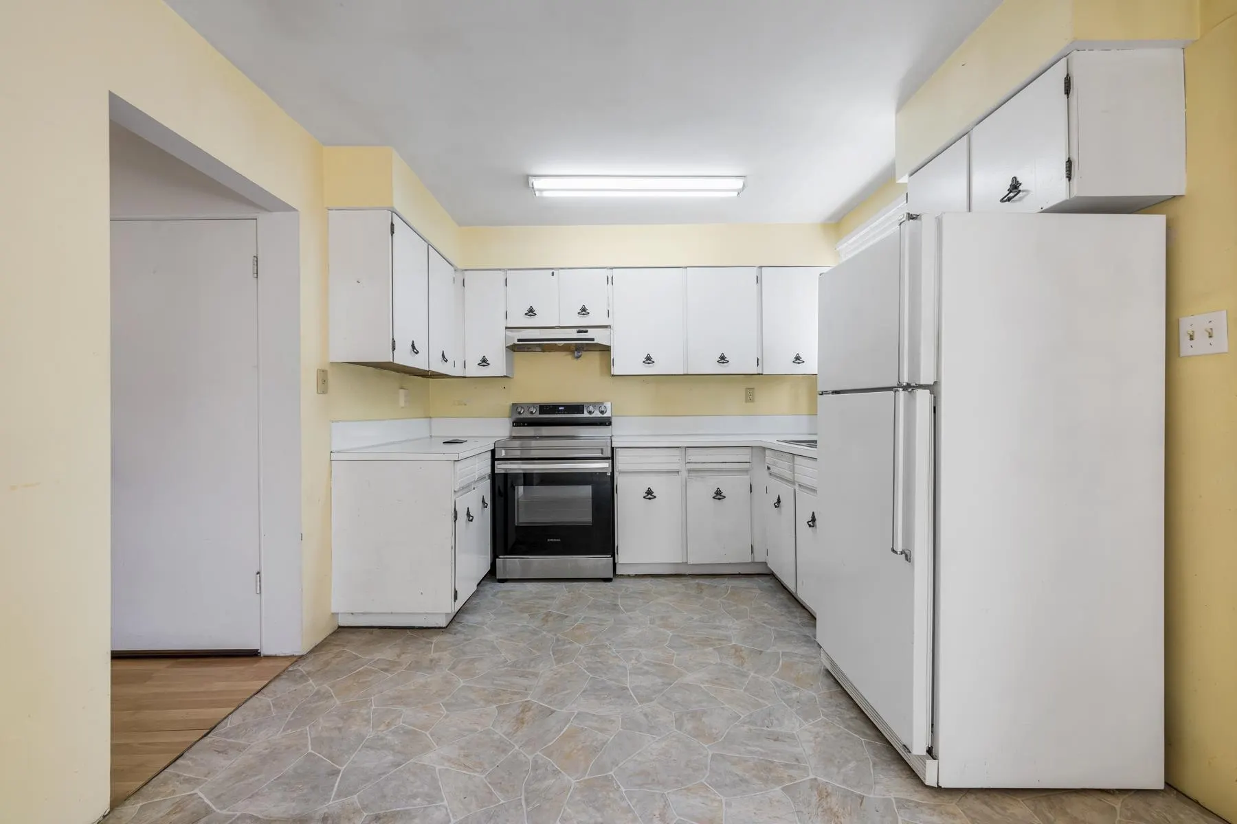 1310 Tina Way