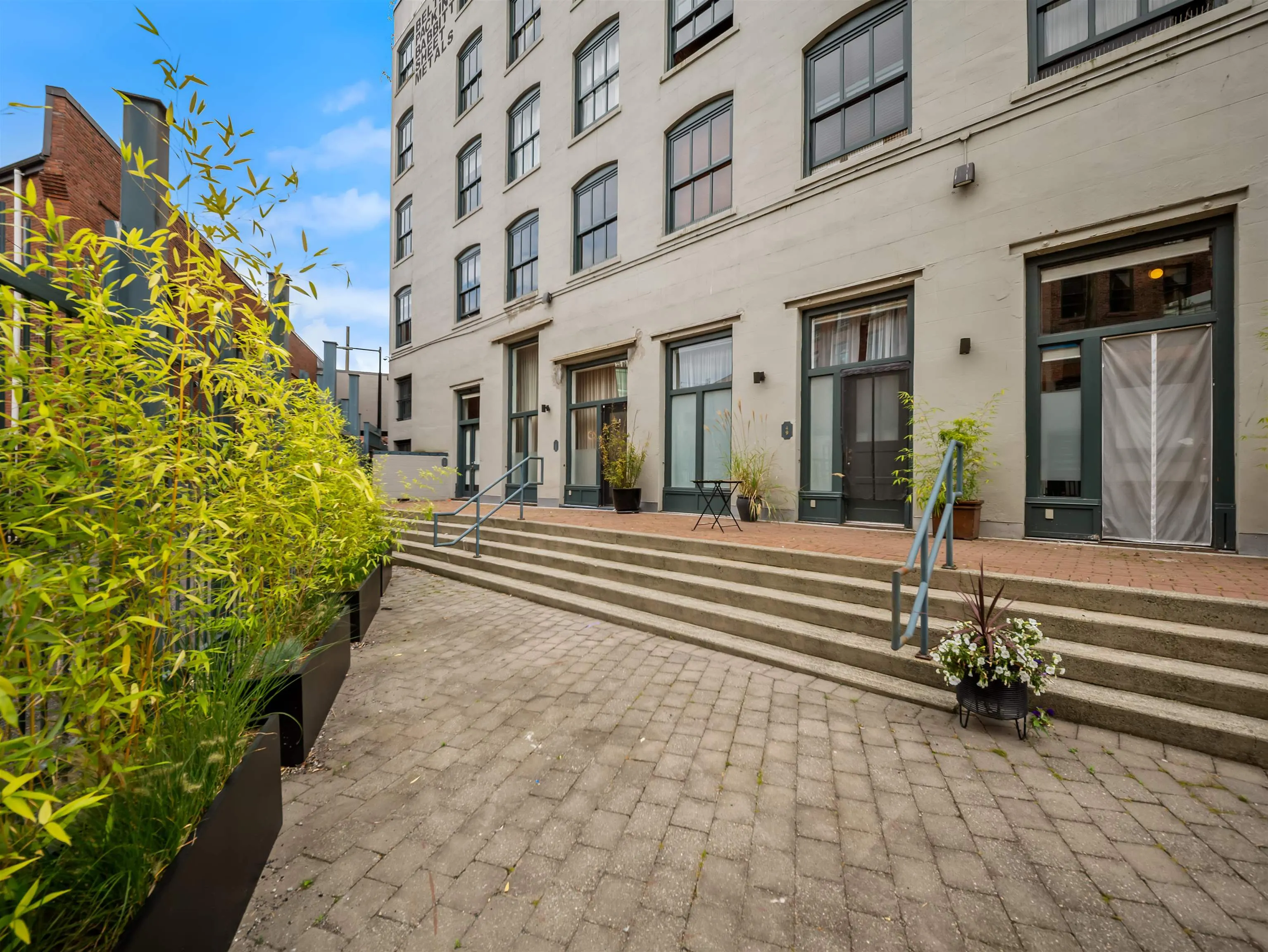 47 E Cordova Street