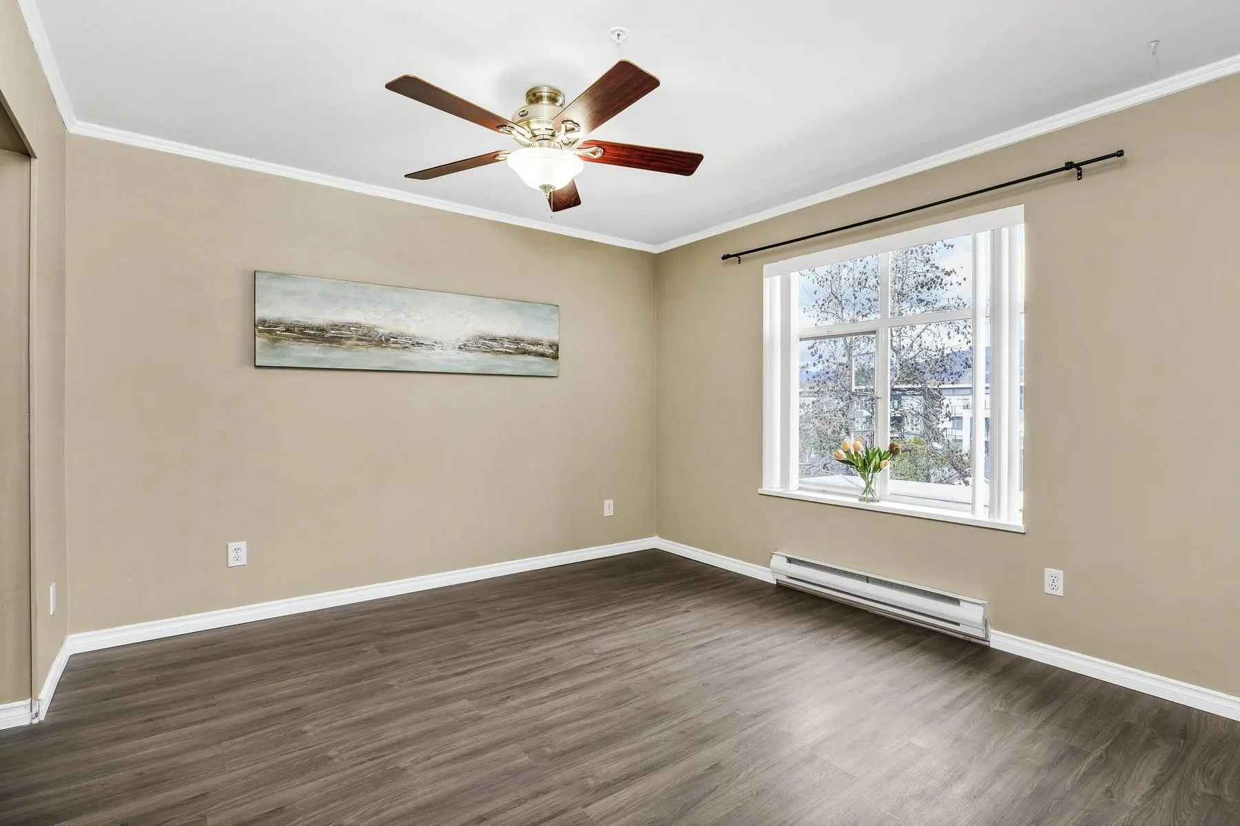 2340 Hawthorne Avenue #404