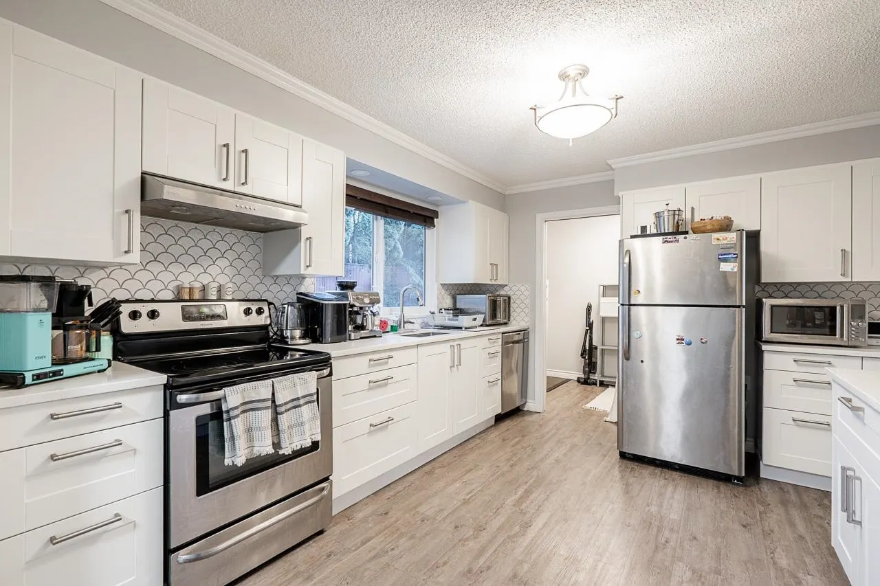 1668 Connaught Drive