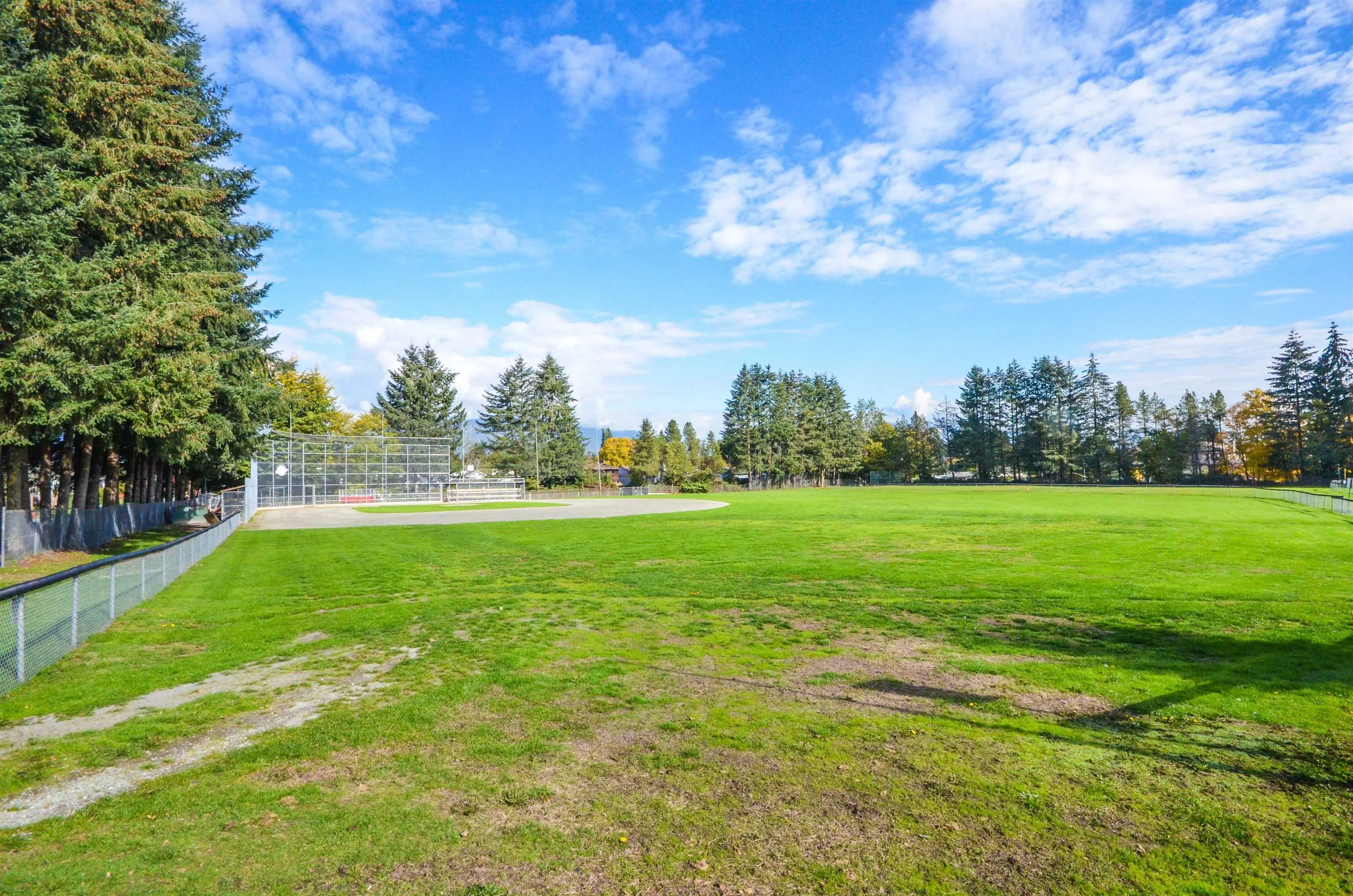 1668 Connaught Drive