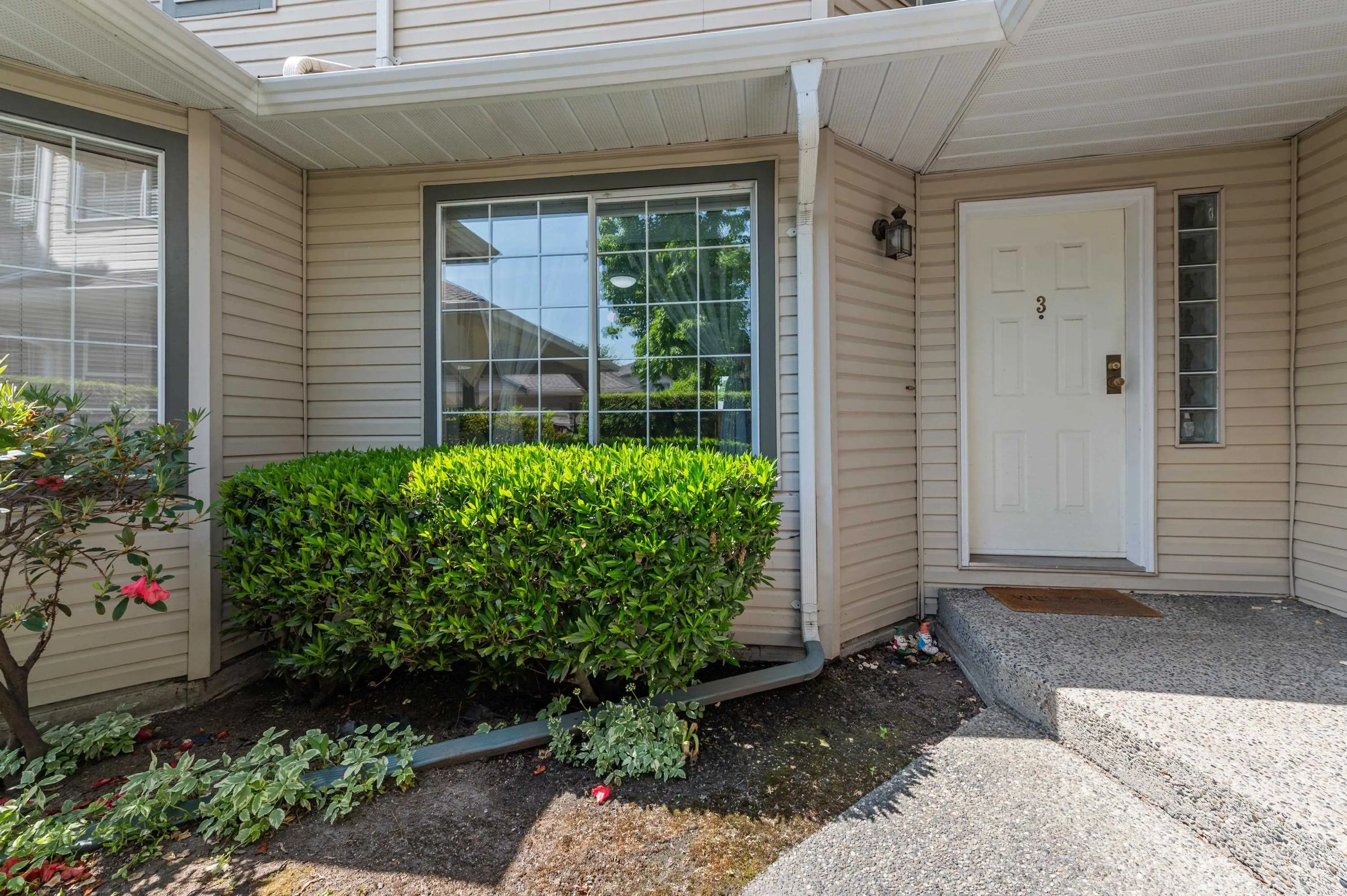 5760 174 Street #3