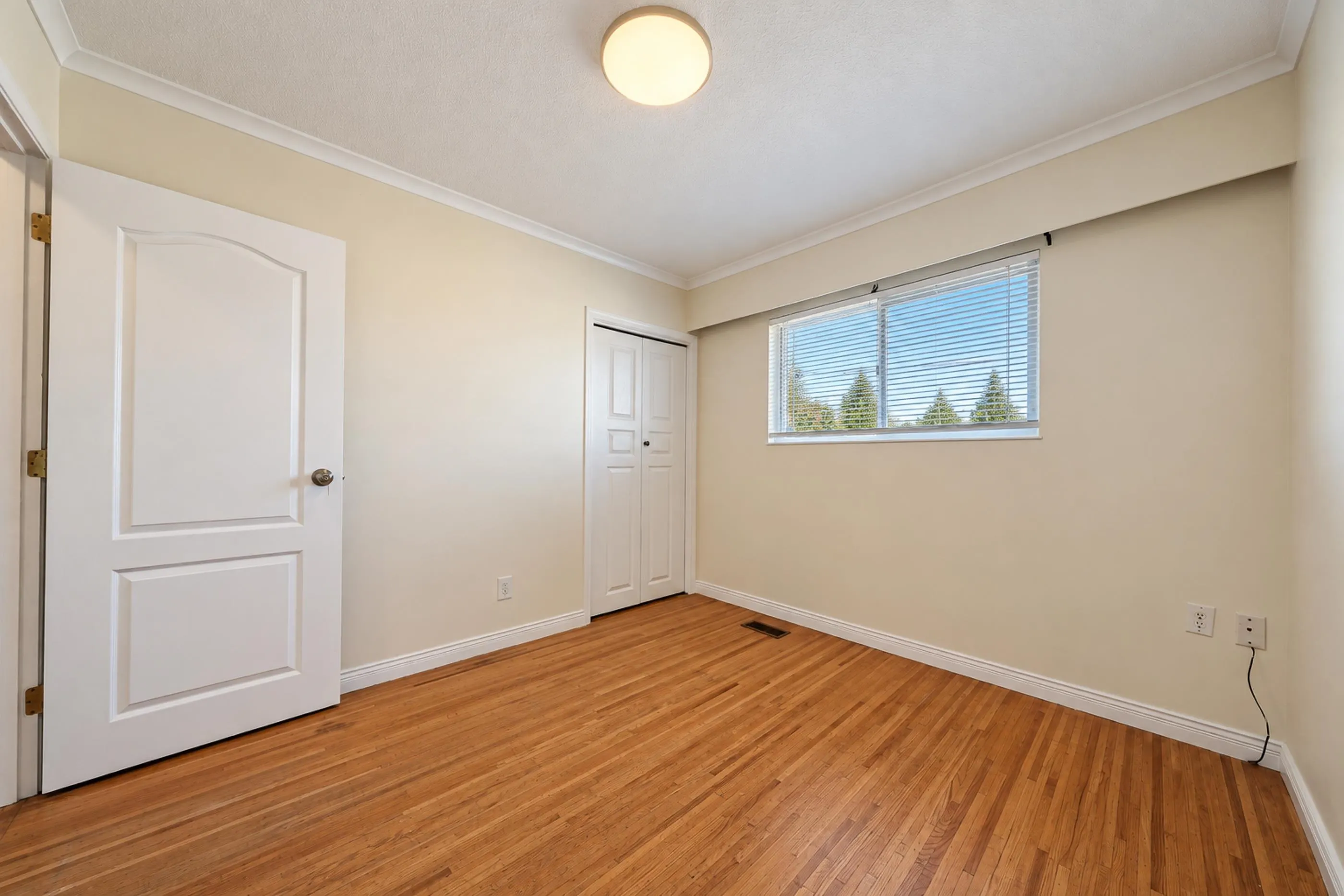 14490 106a Avenue
