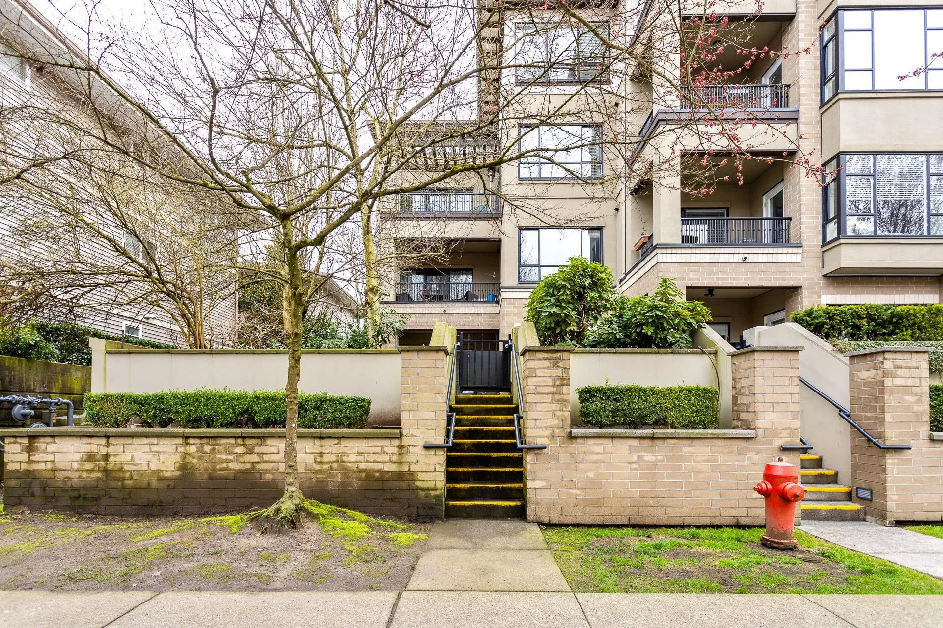 2478 Welcher Avenue #104