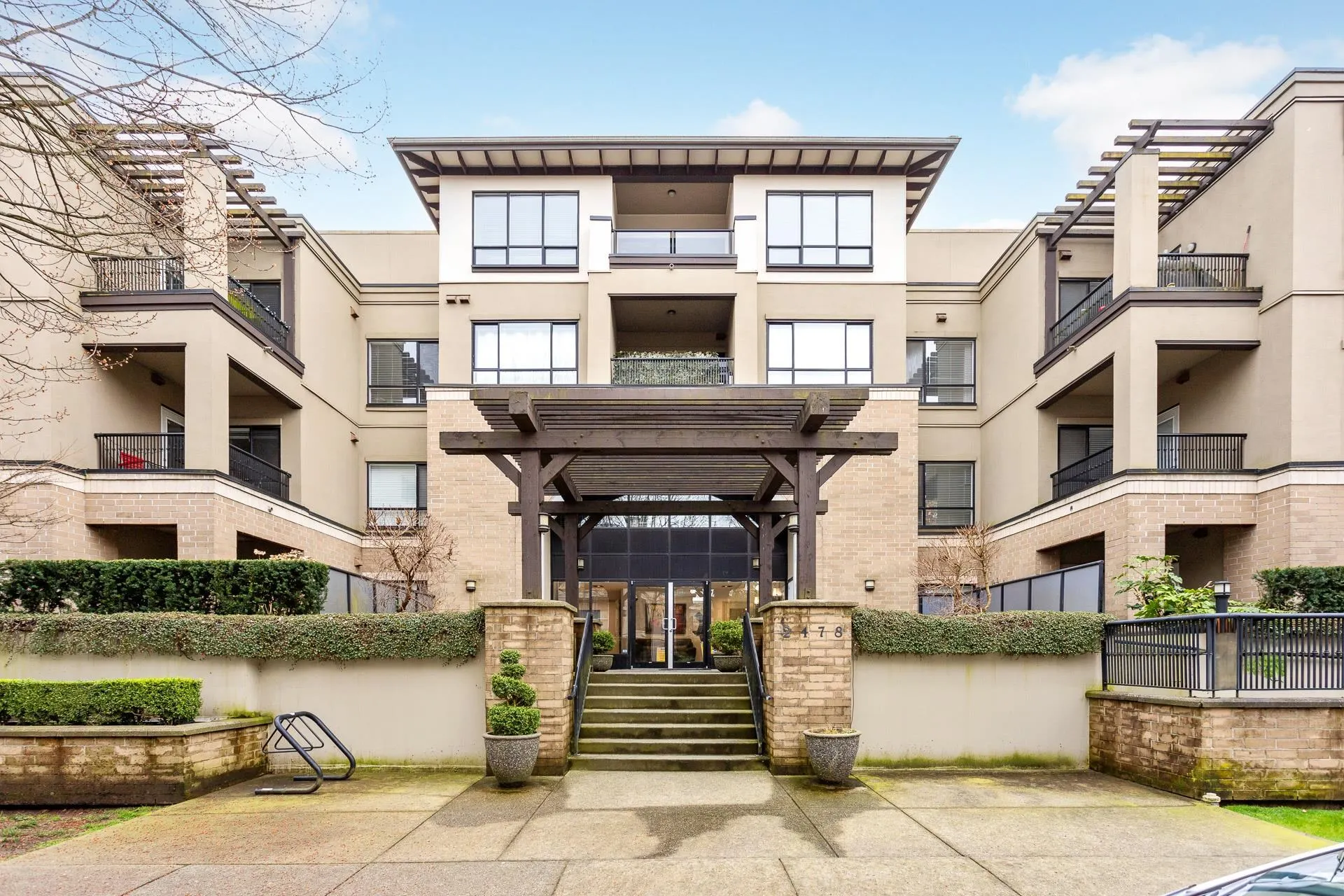 2478 Welcher Avenue #104