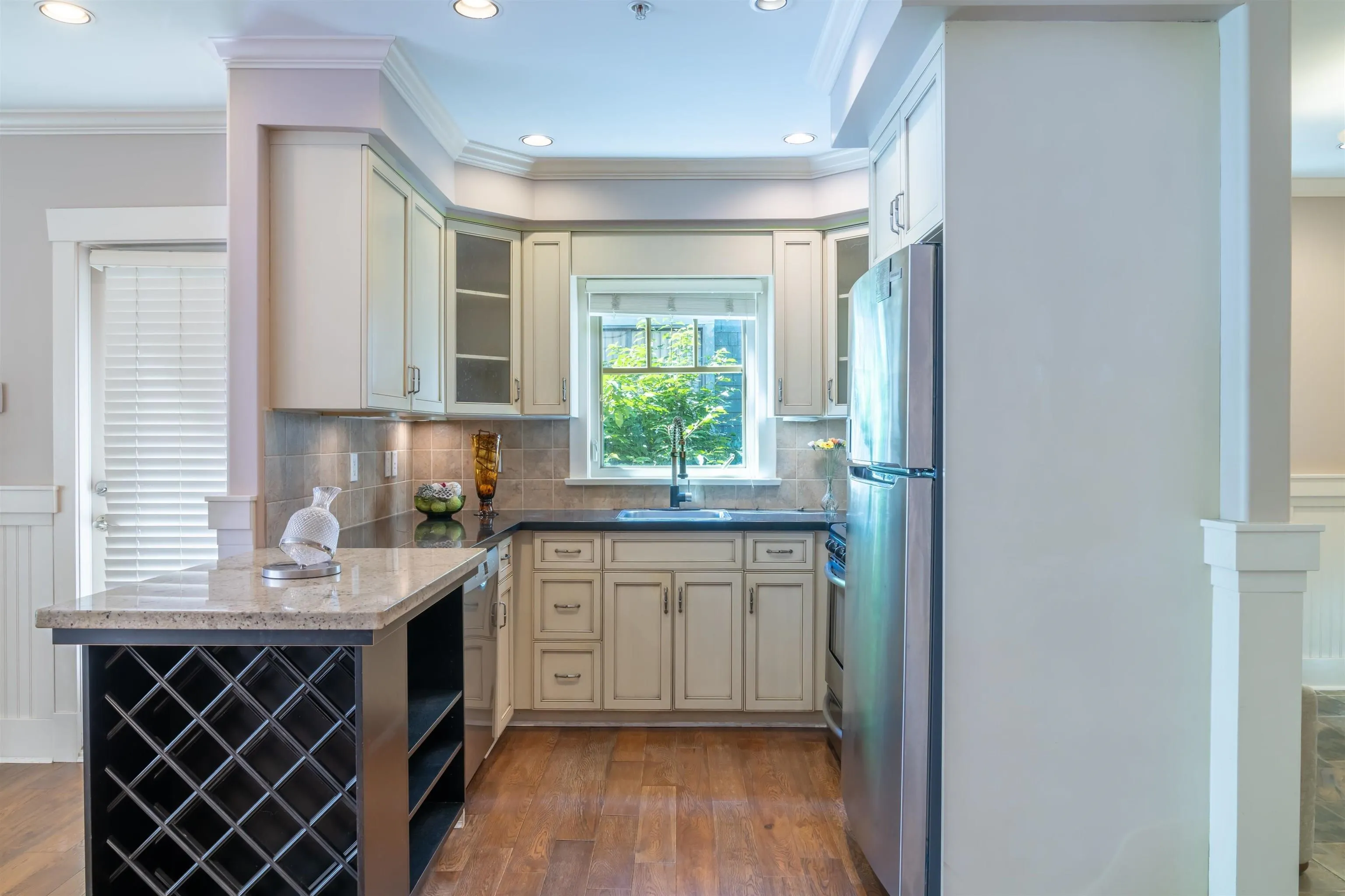 208 W 13th Avenue