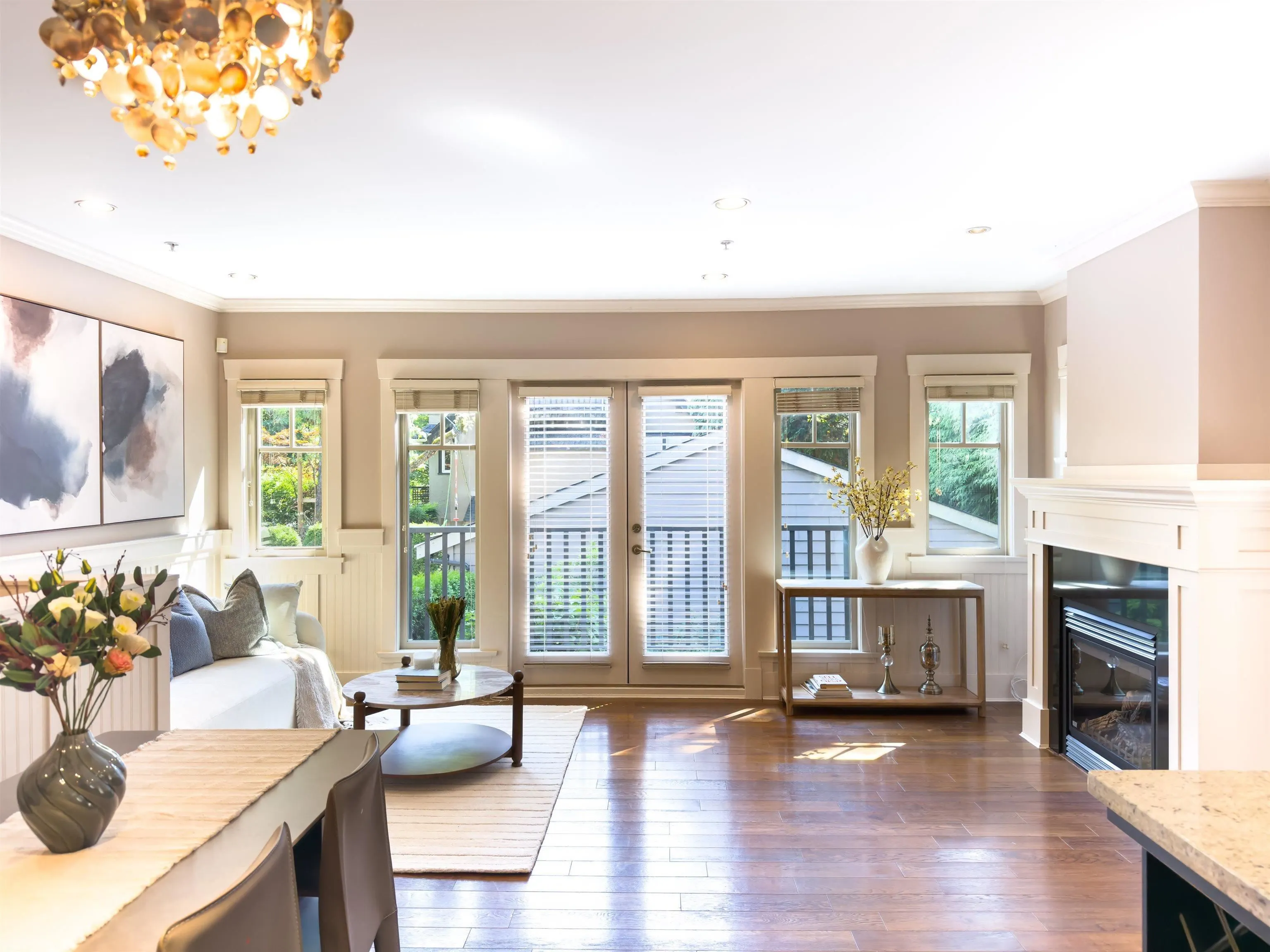 208 W 13th Avenue