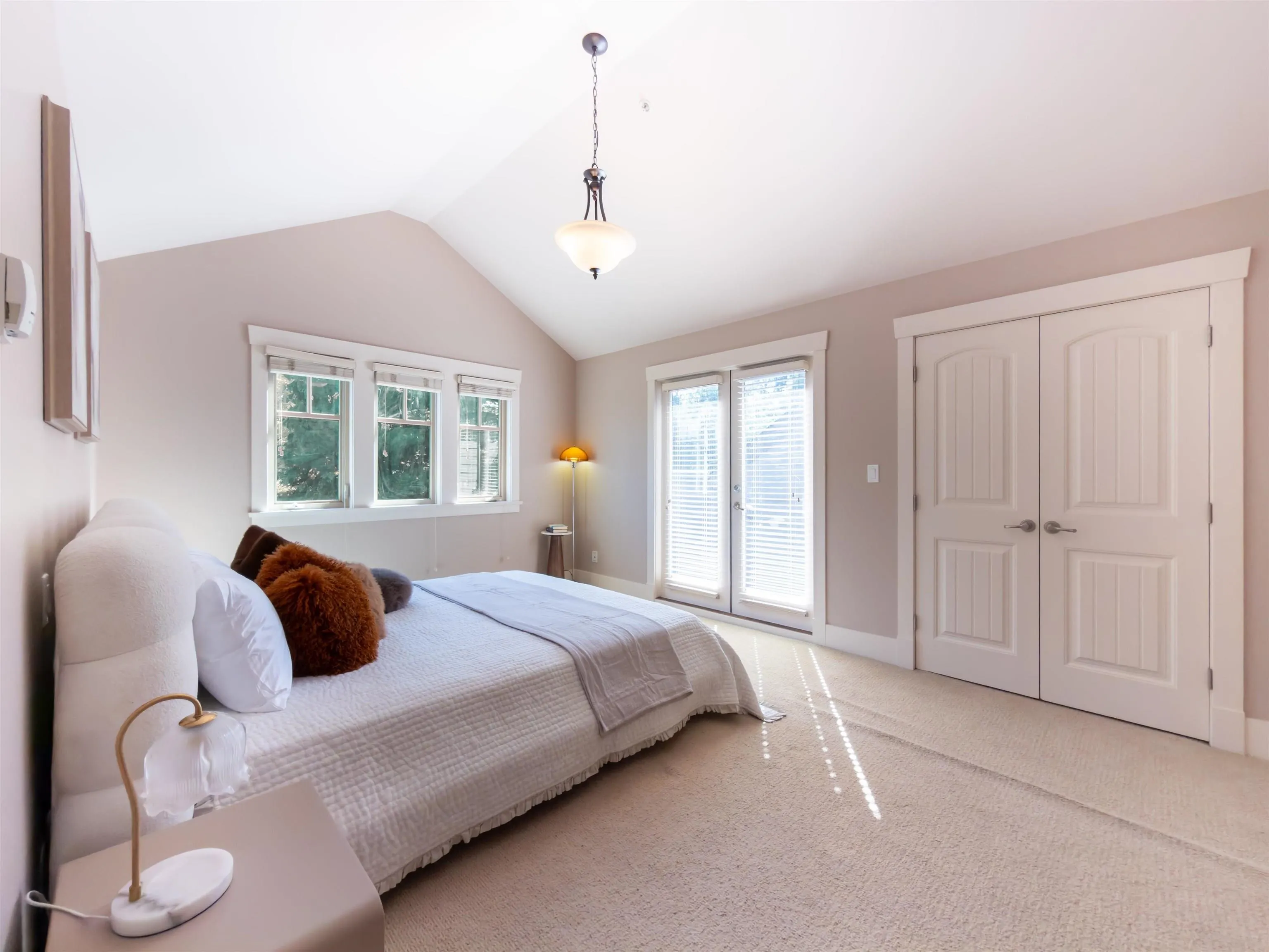208 W 13th Avenue