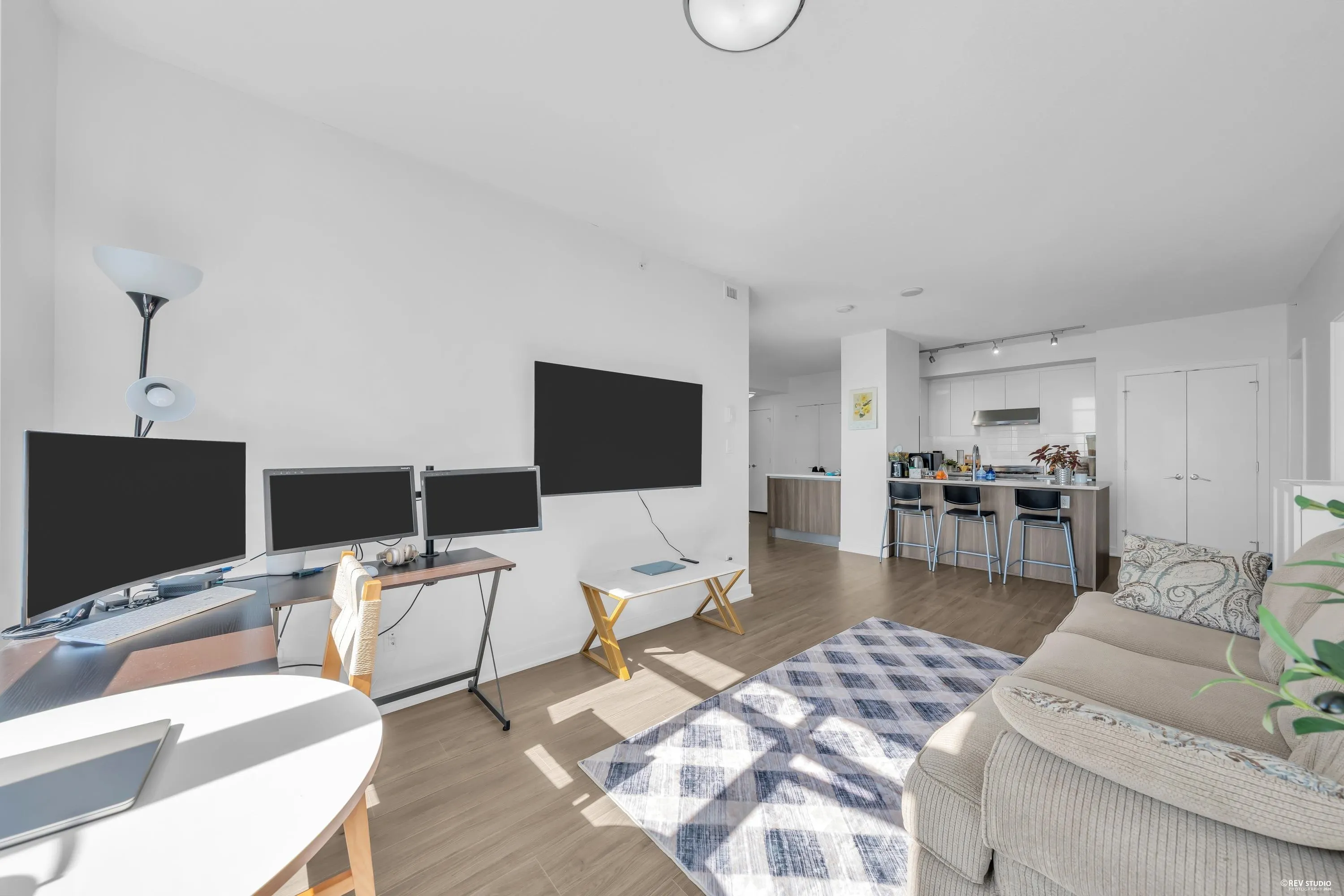 4900 Lennox Lane #2101