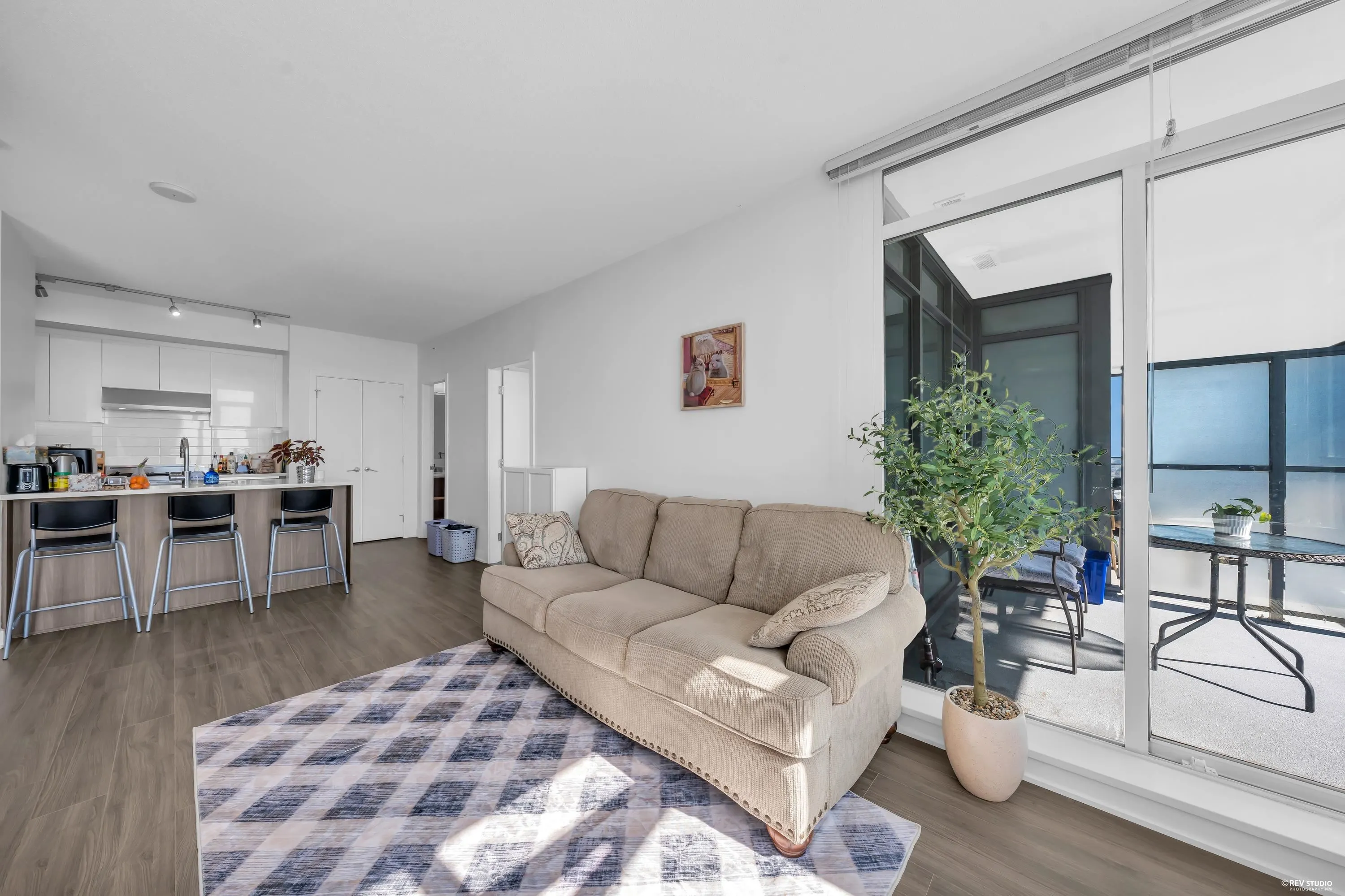 4900 Lennox Lane #2101