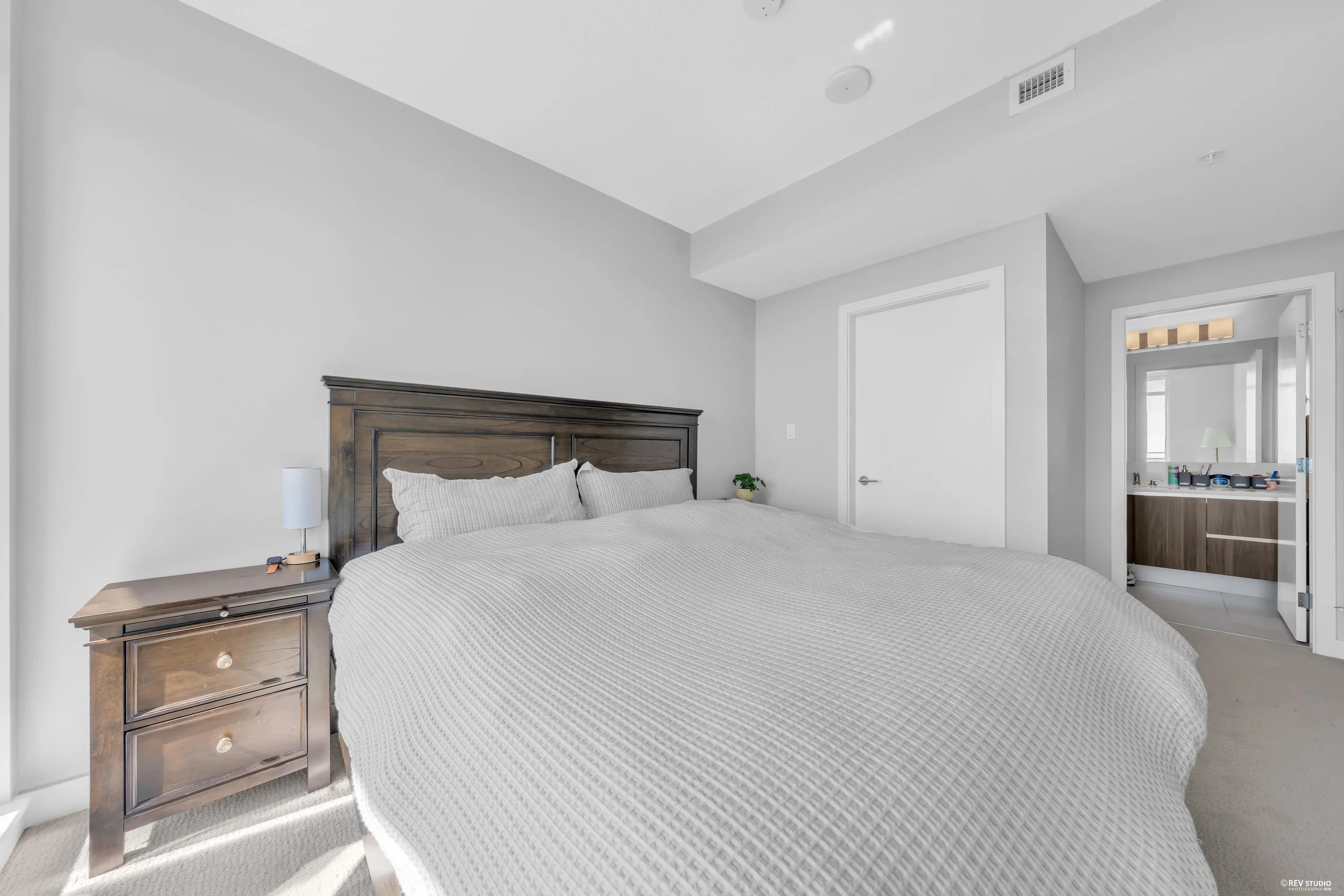 4900 Lennox Lane #2101