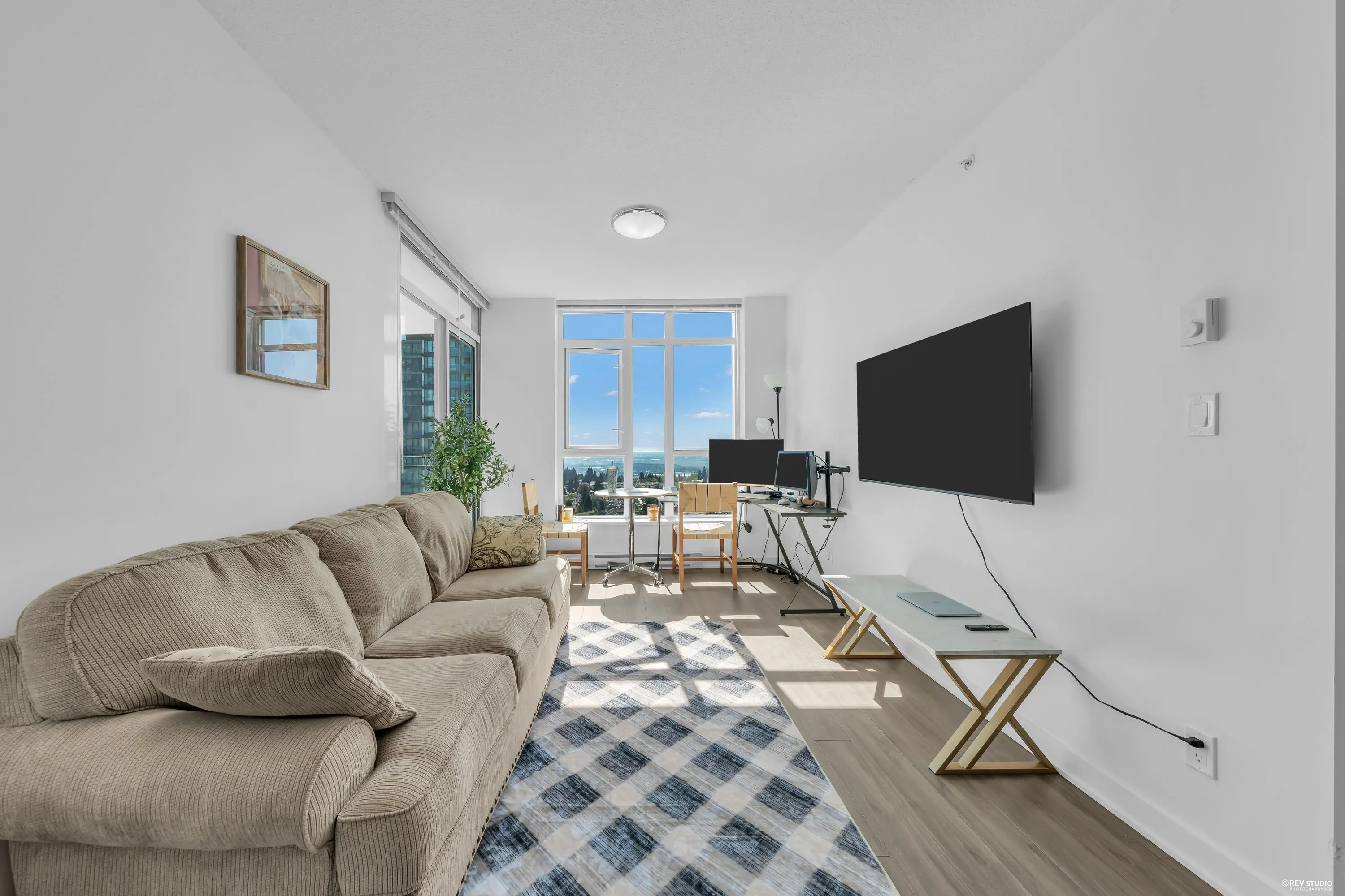 4900 Lennox Lane #2101