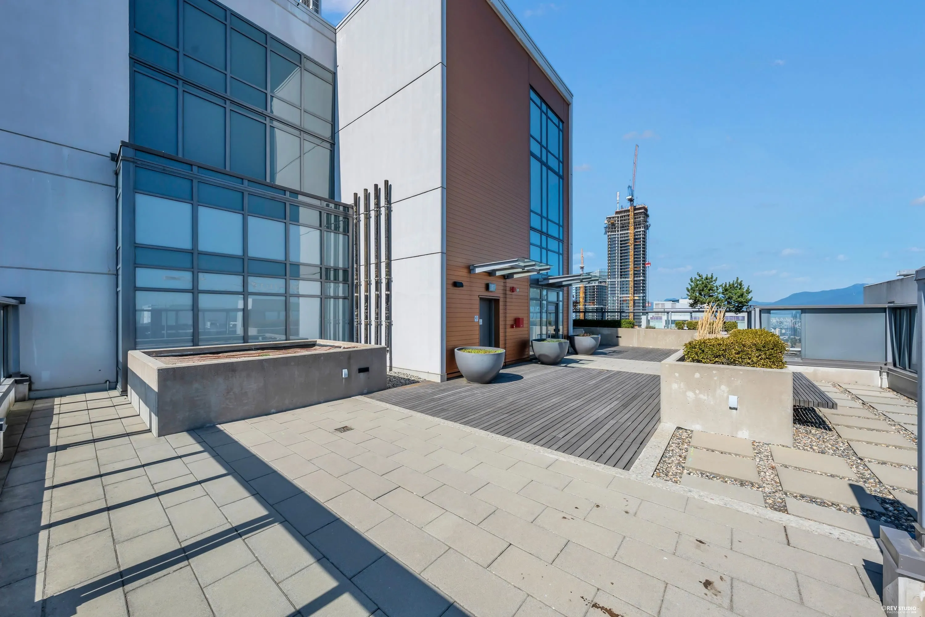 4900 Lennox Lane #2101