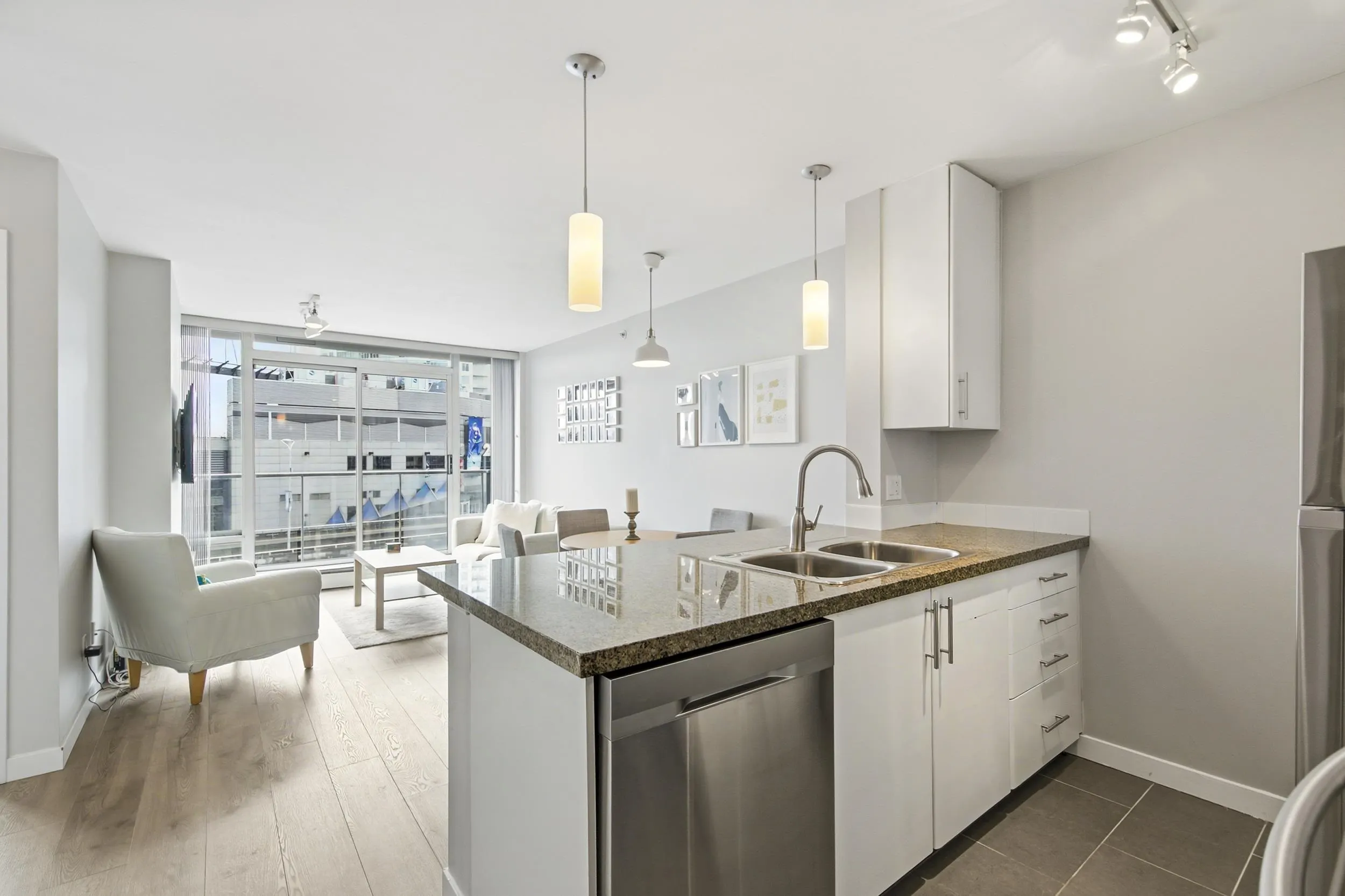 688 Abbott Street #903