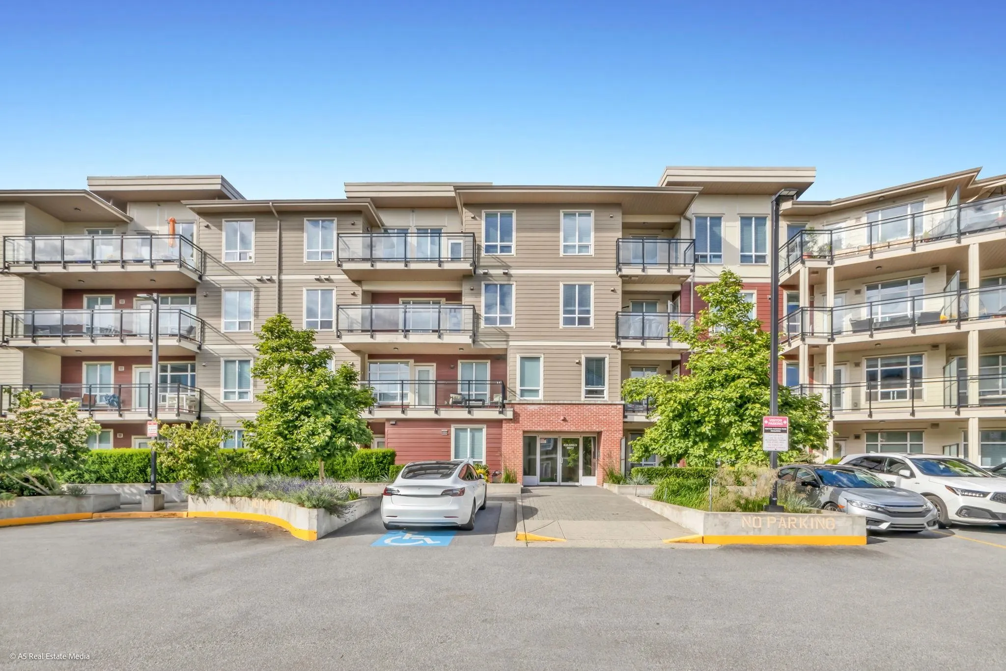 20211 66 Avenue #D305