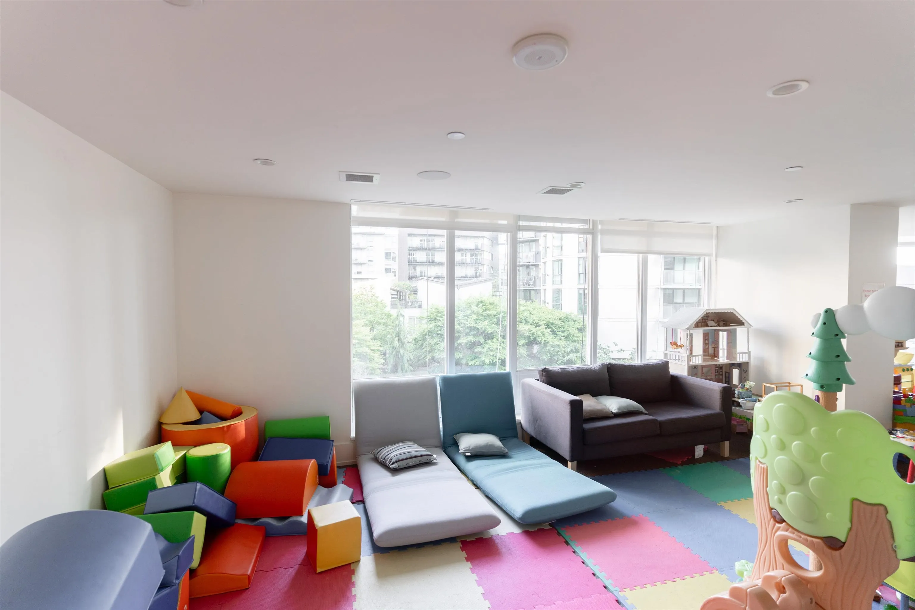 1372 Seymour Street #2602