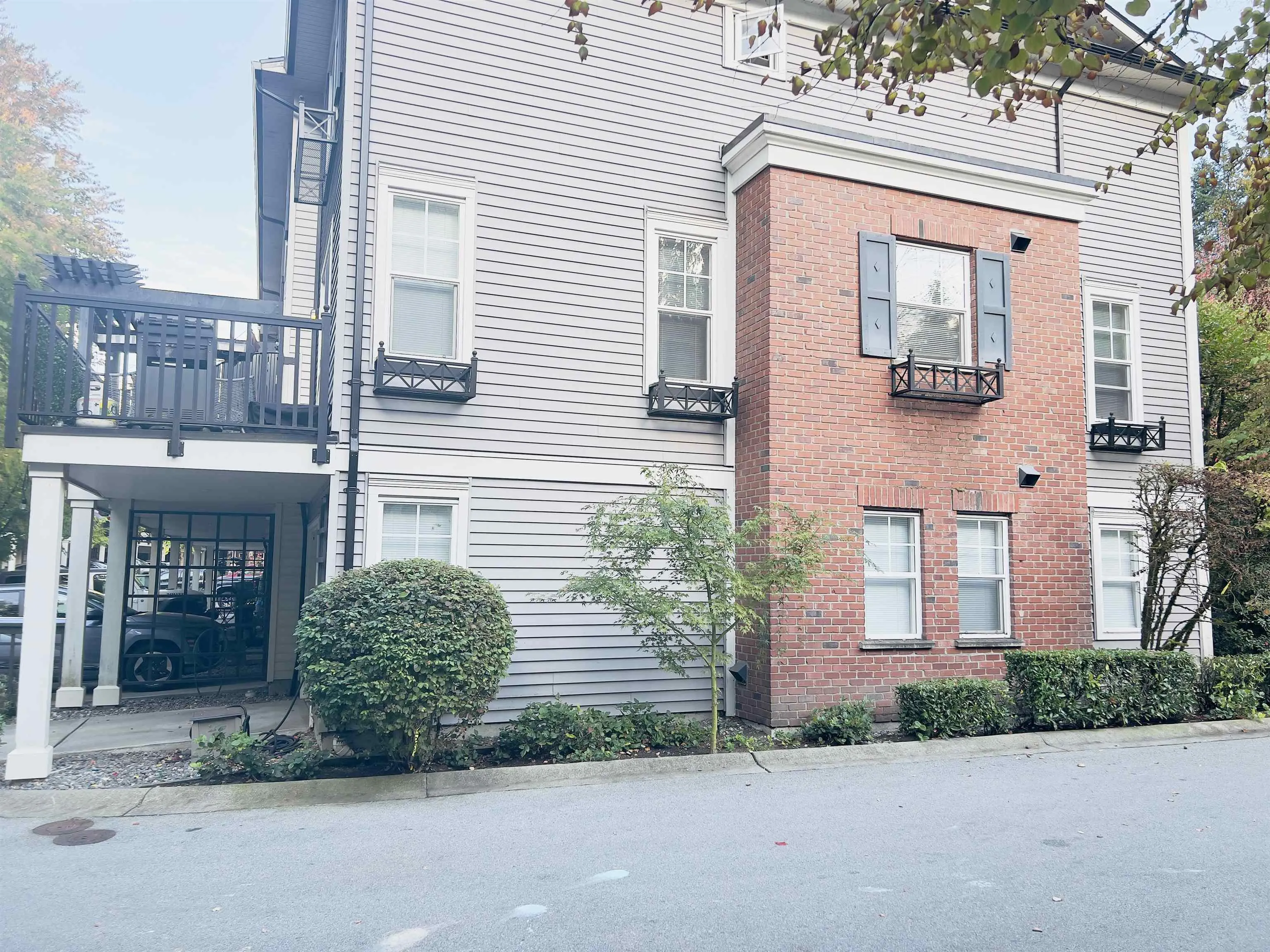 101 Fraser Street #64