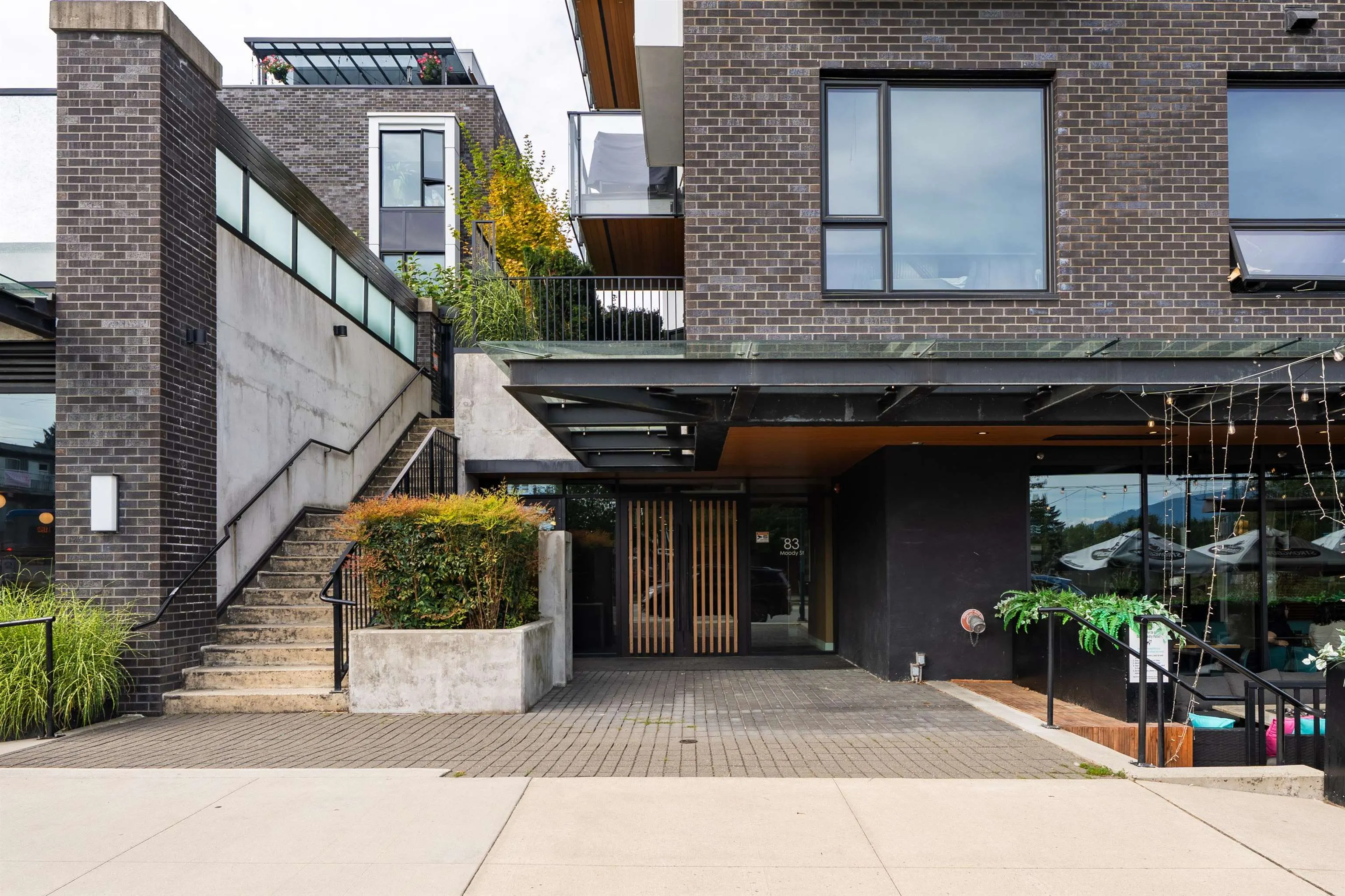 83 Moody Street #506