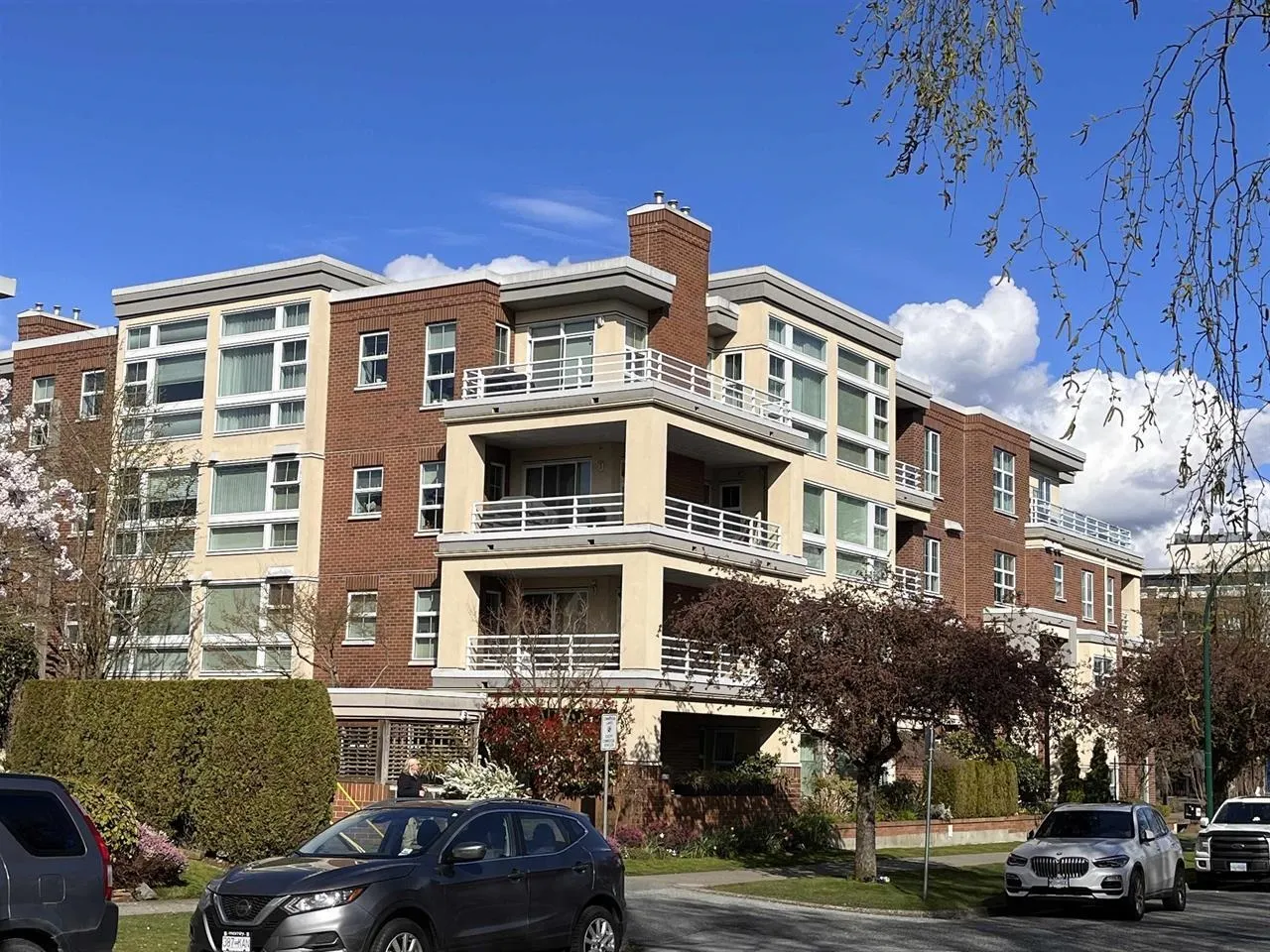 2105 W 42nd Avenue #214