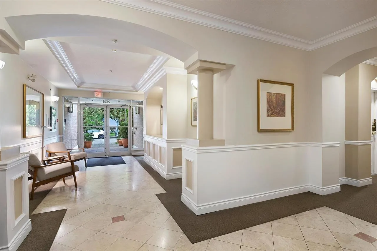 2105 W 42nd Avenue #214